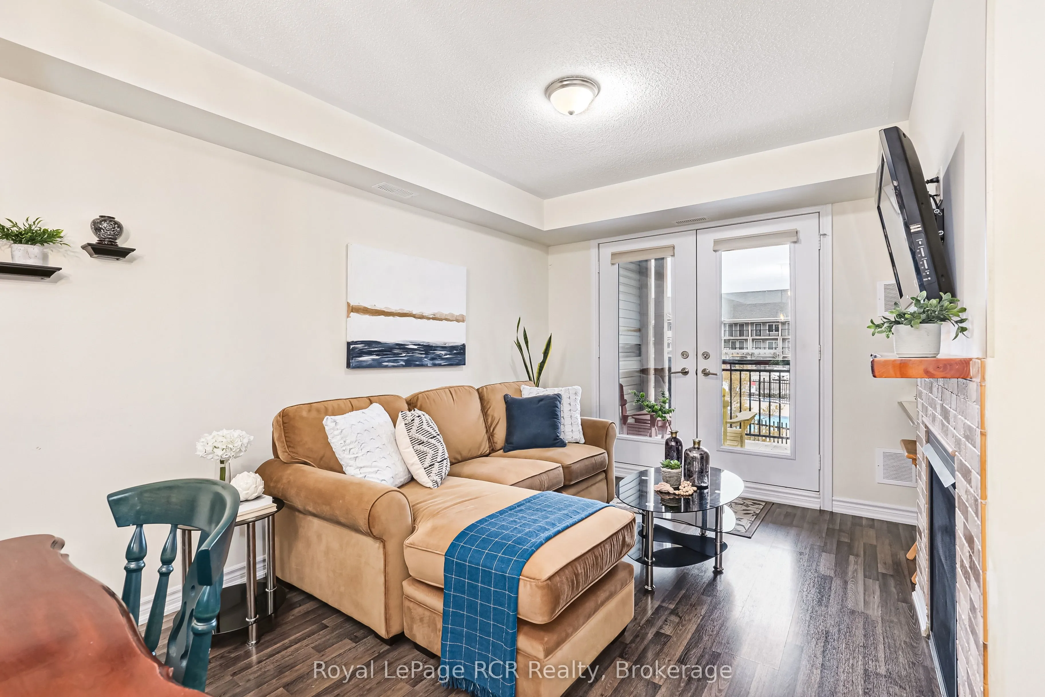 2 COVE Court, #205