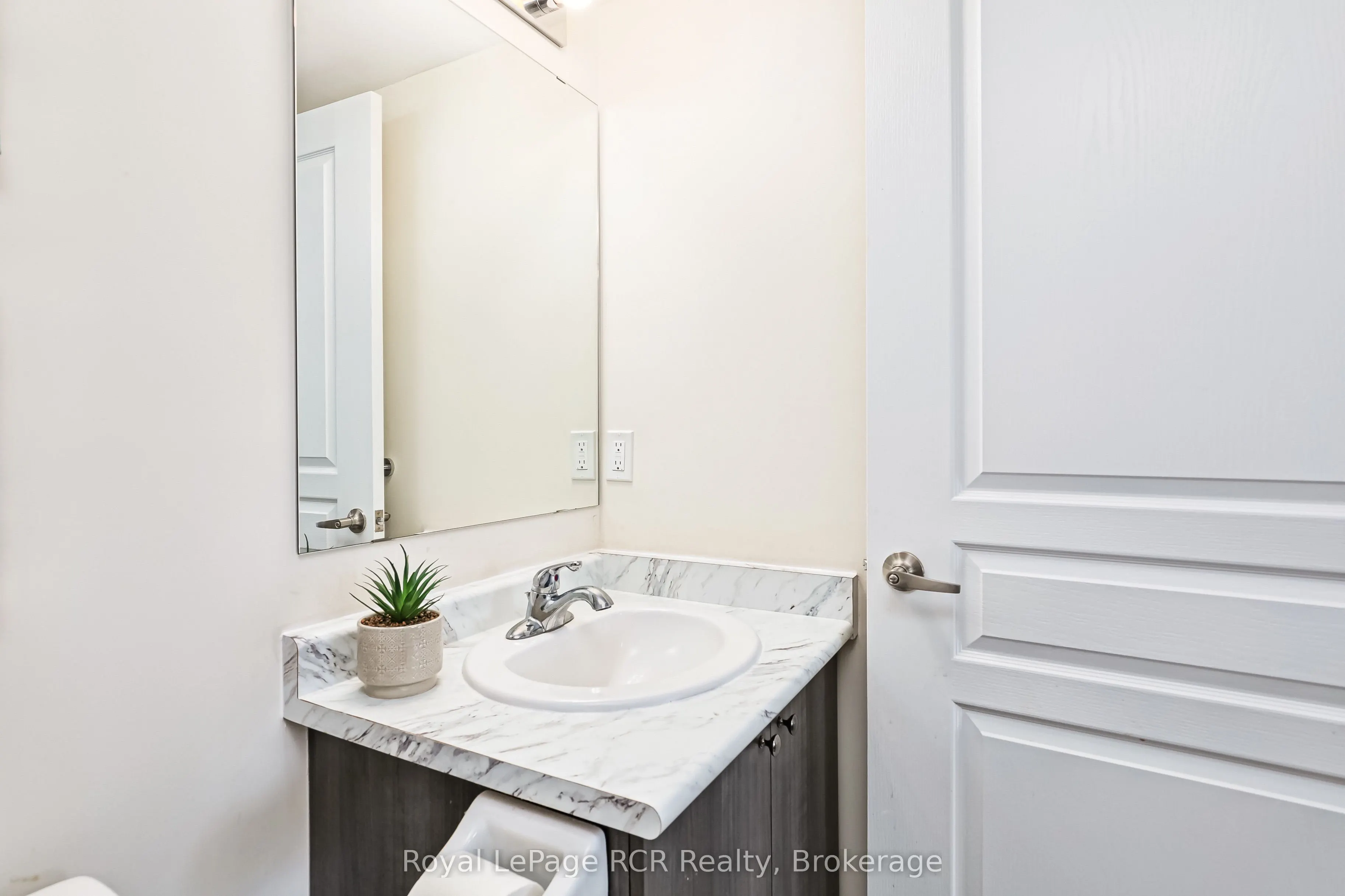 2 COVE Court, #205