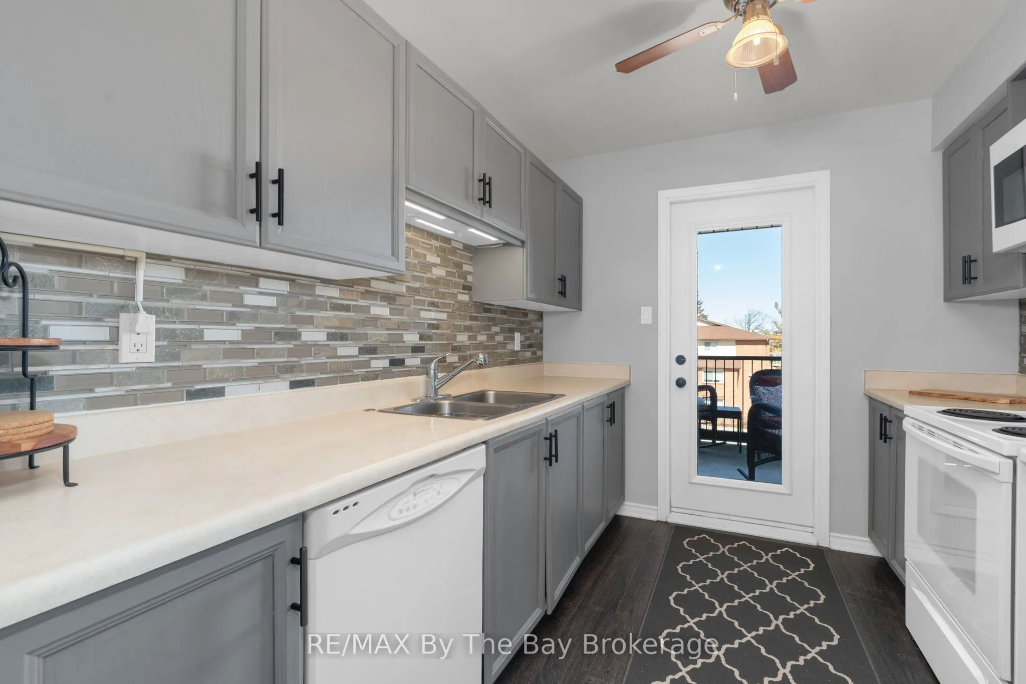 25 MEADOW Lane, #307
