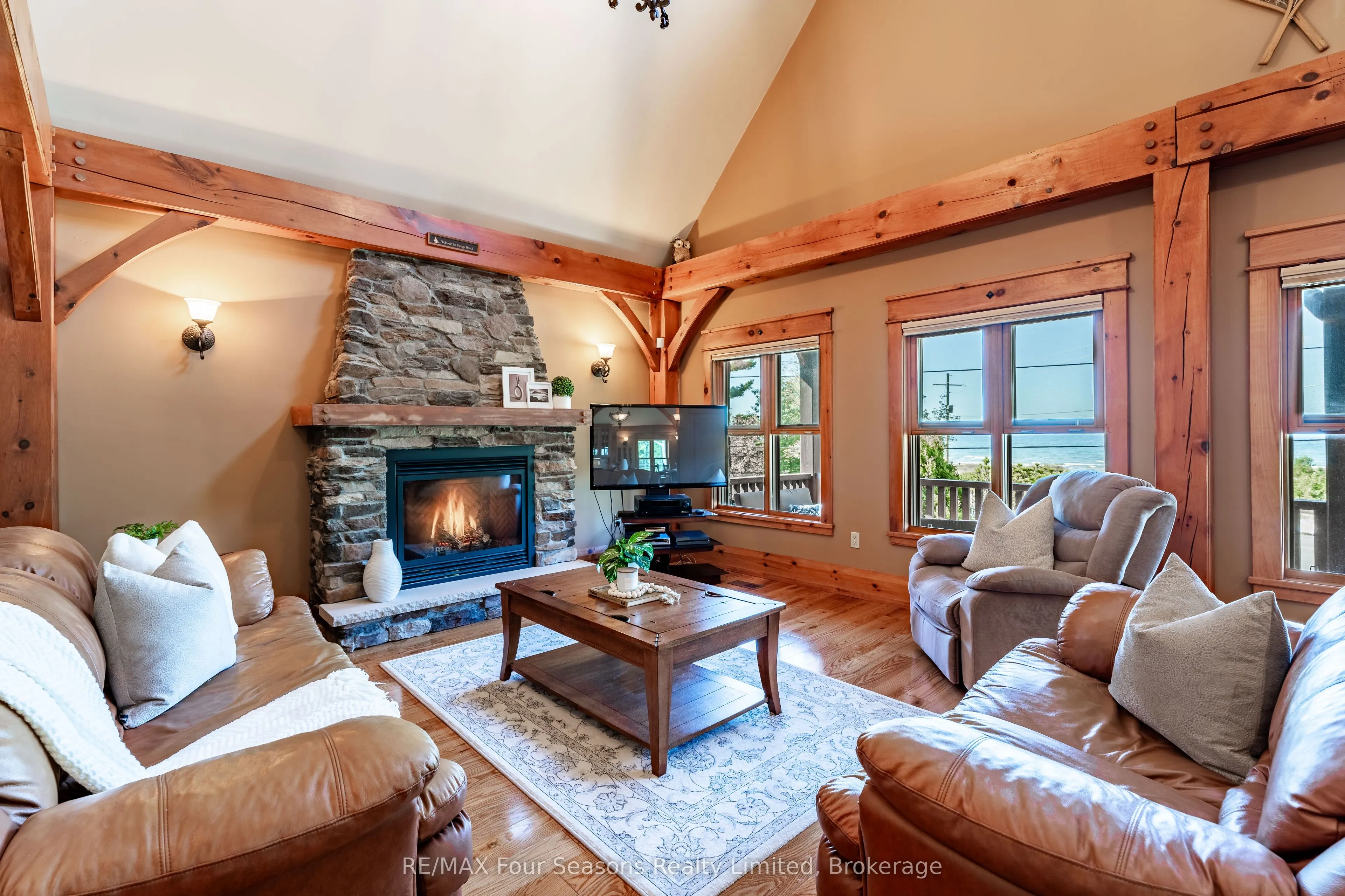 805 Eastdale Drive