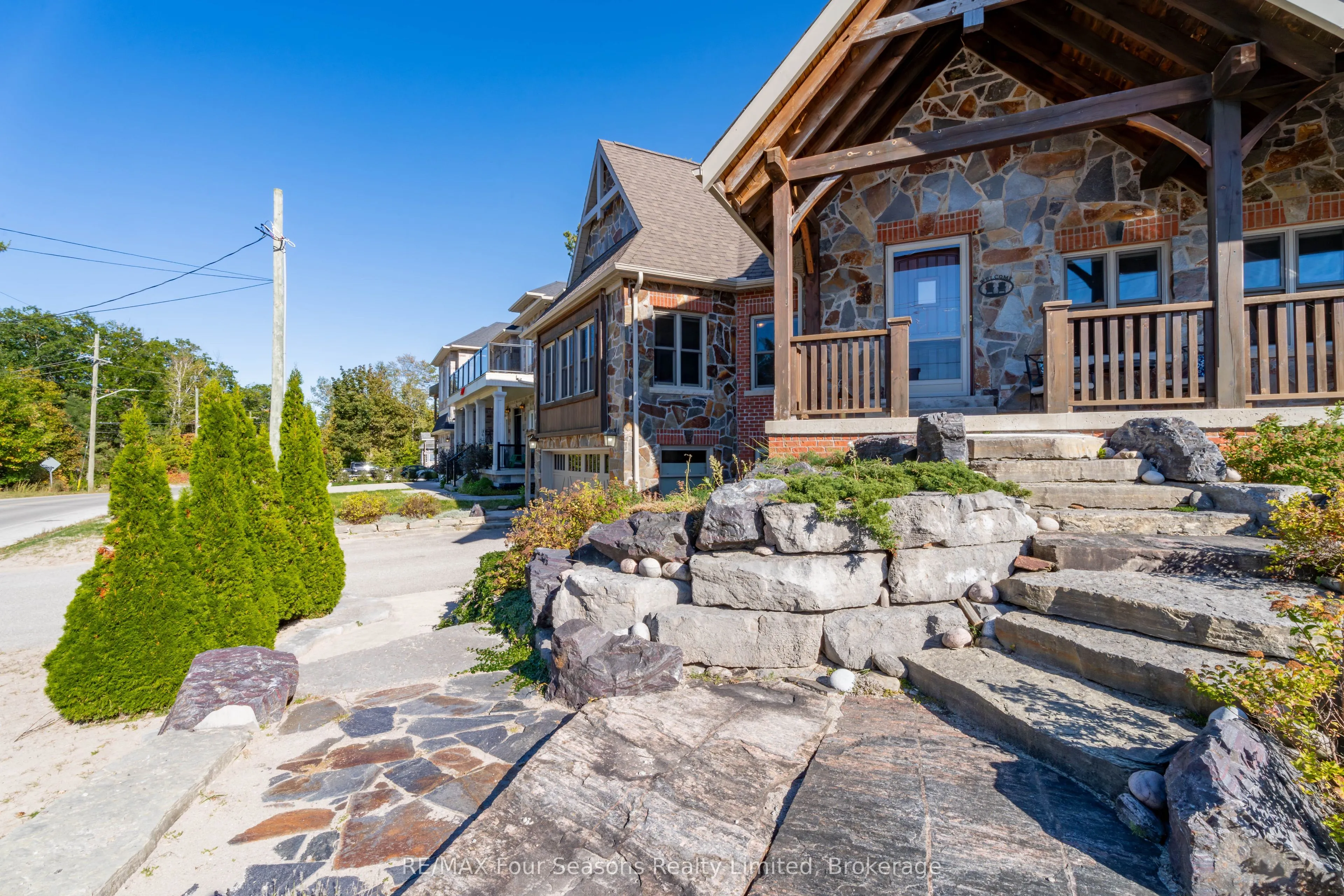 805 Eastdale Drive