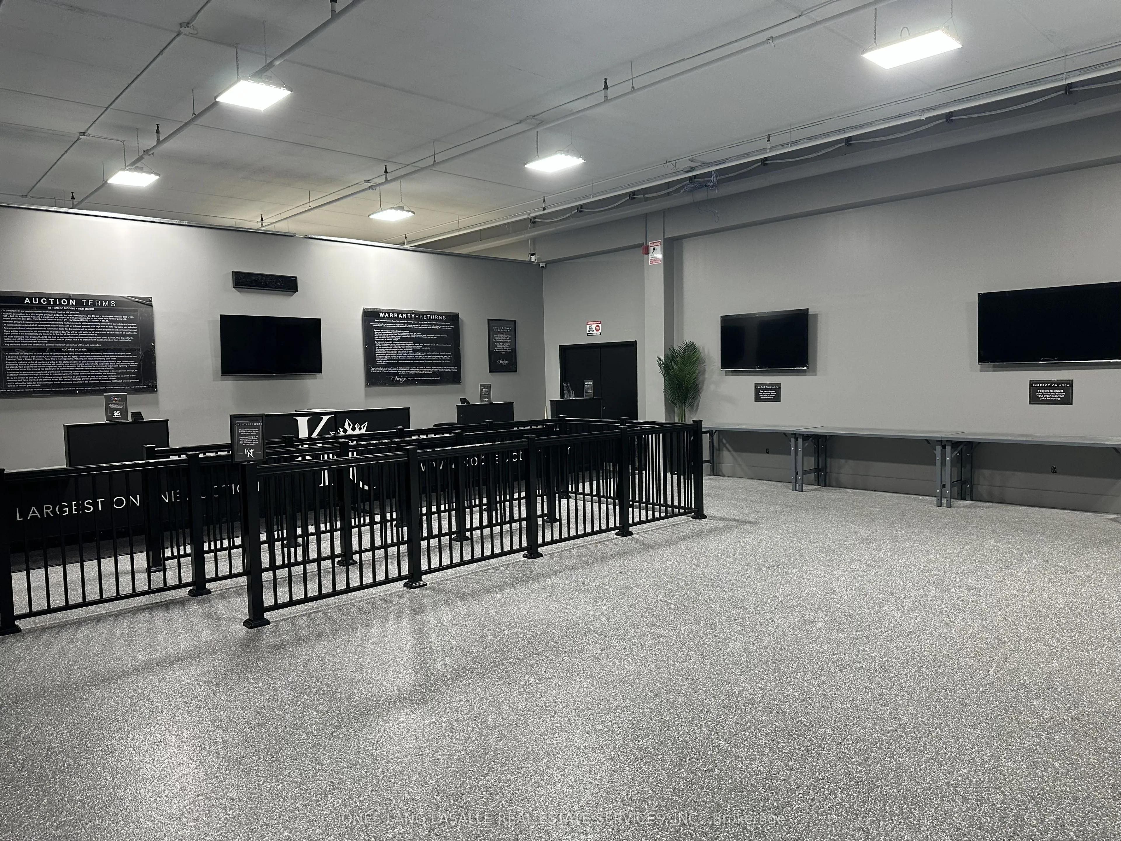 204 Mapleview Drive W, #7