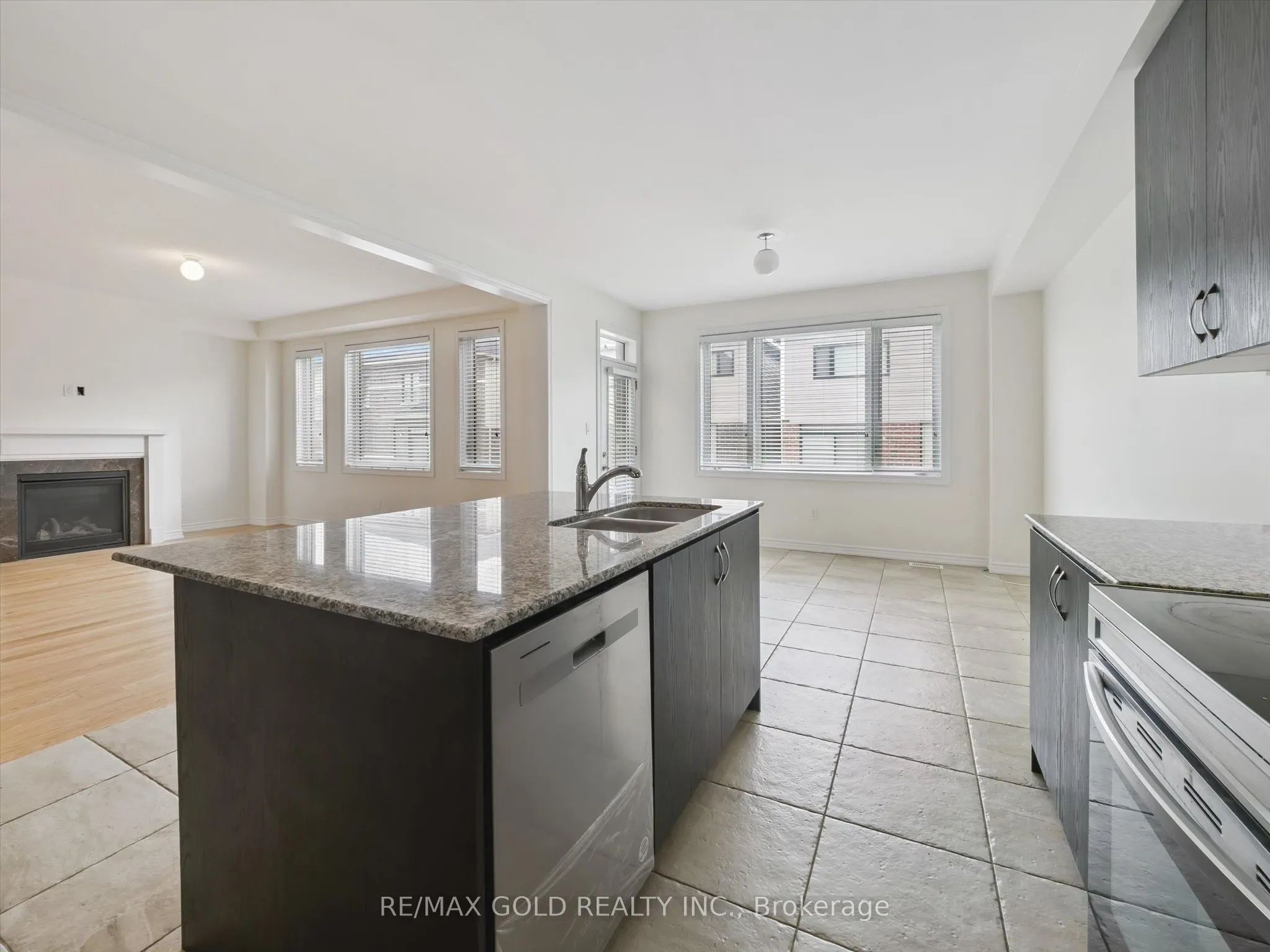 6 Bannister Road, #Upper
