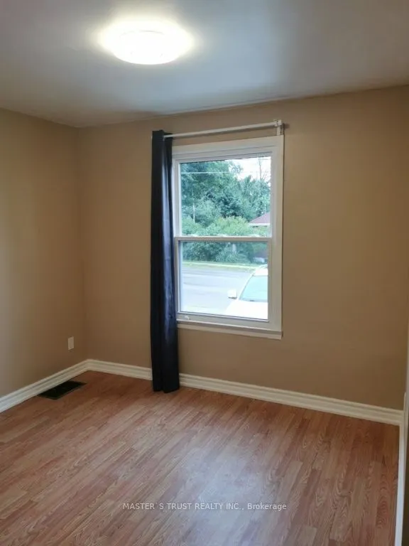 89 Westmount Drive S, #1