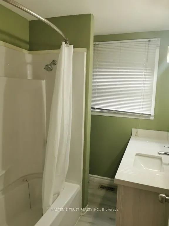 89 Westmount Drive S, #1