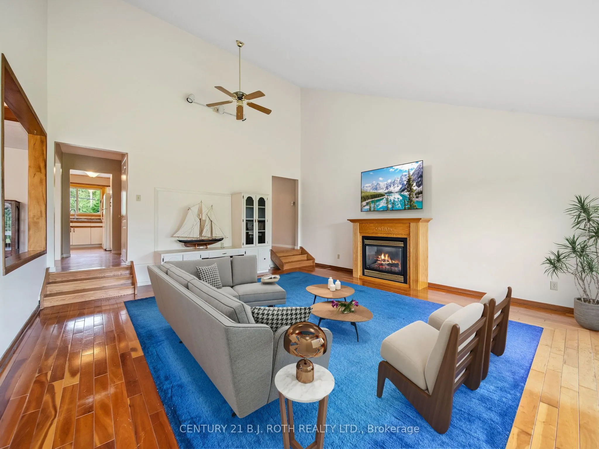 1415 Cunningham Crescent