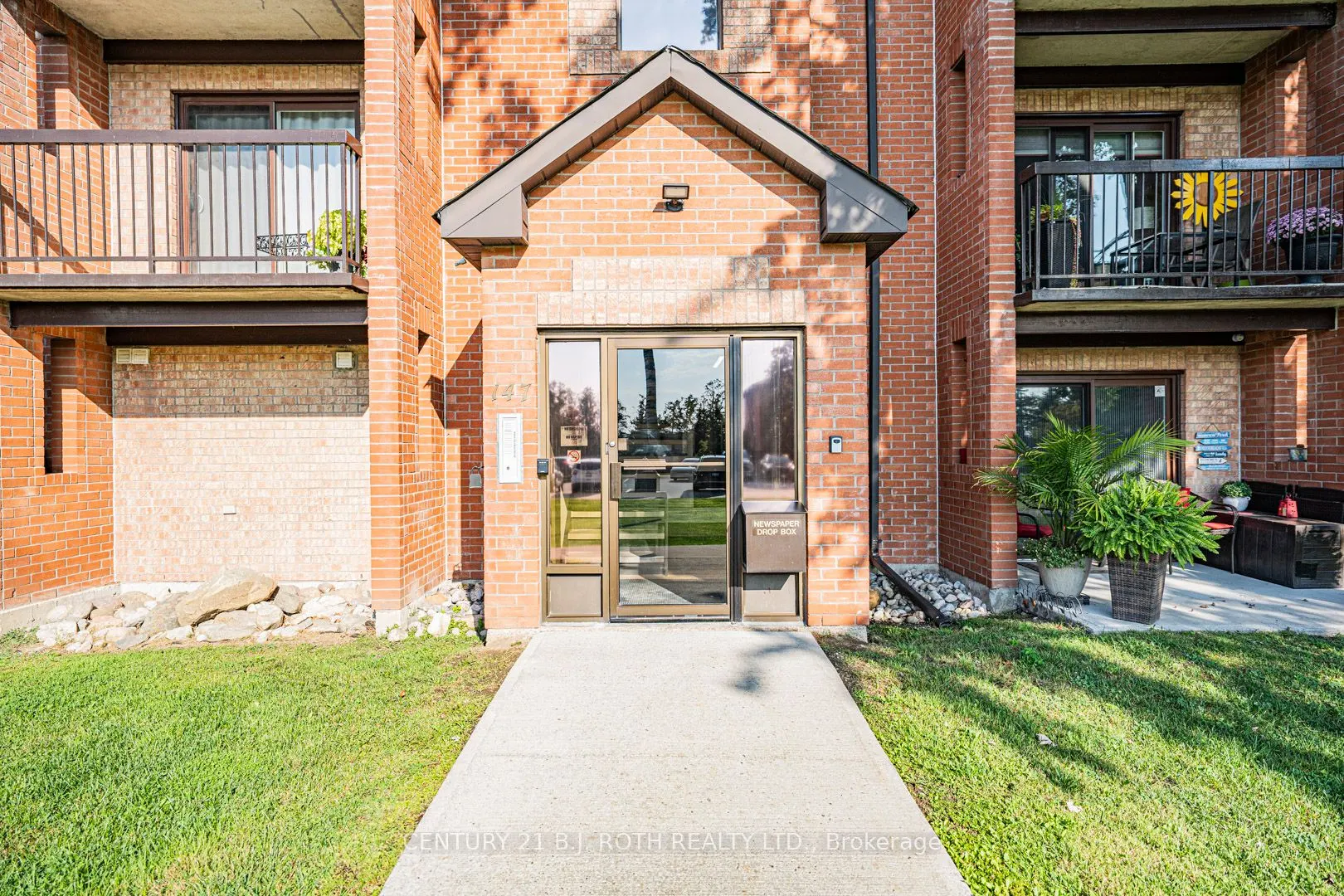 147 EDGEHILL Drive, #G10