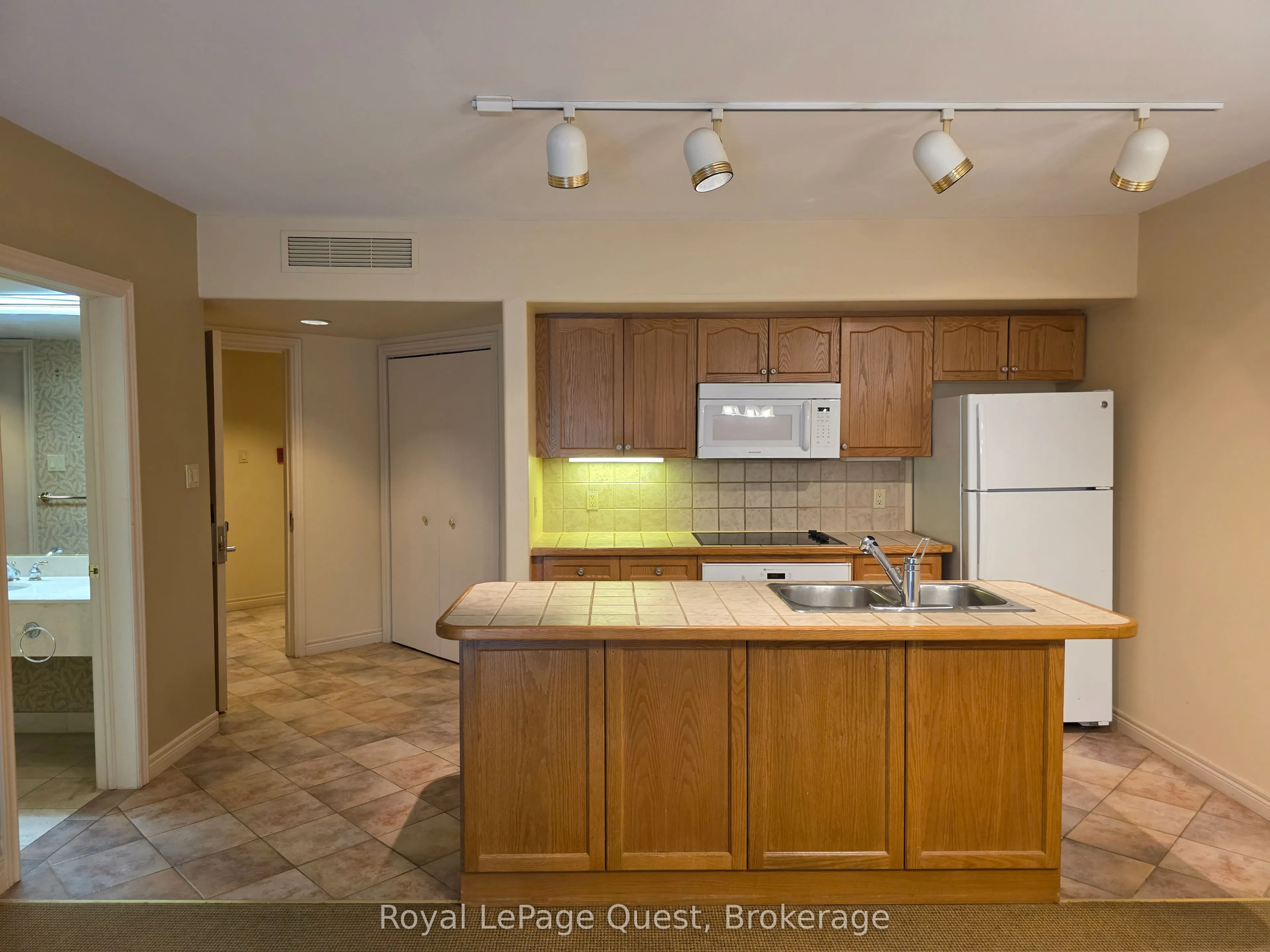 90 Highland Drive, #2316