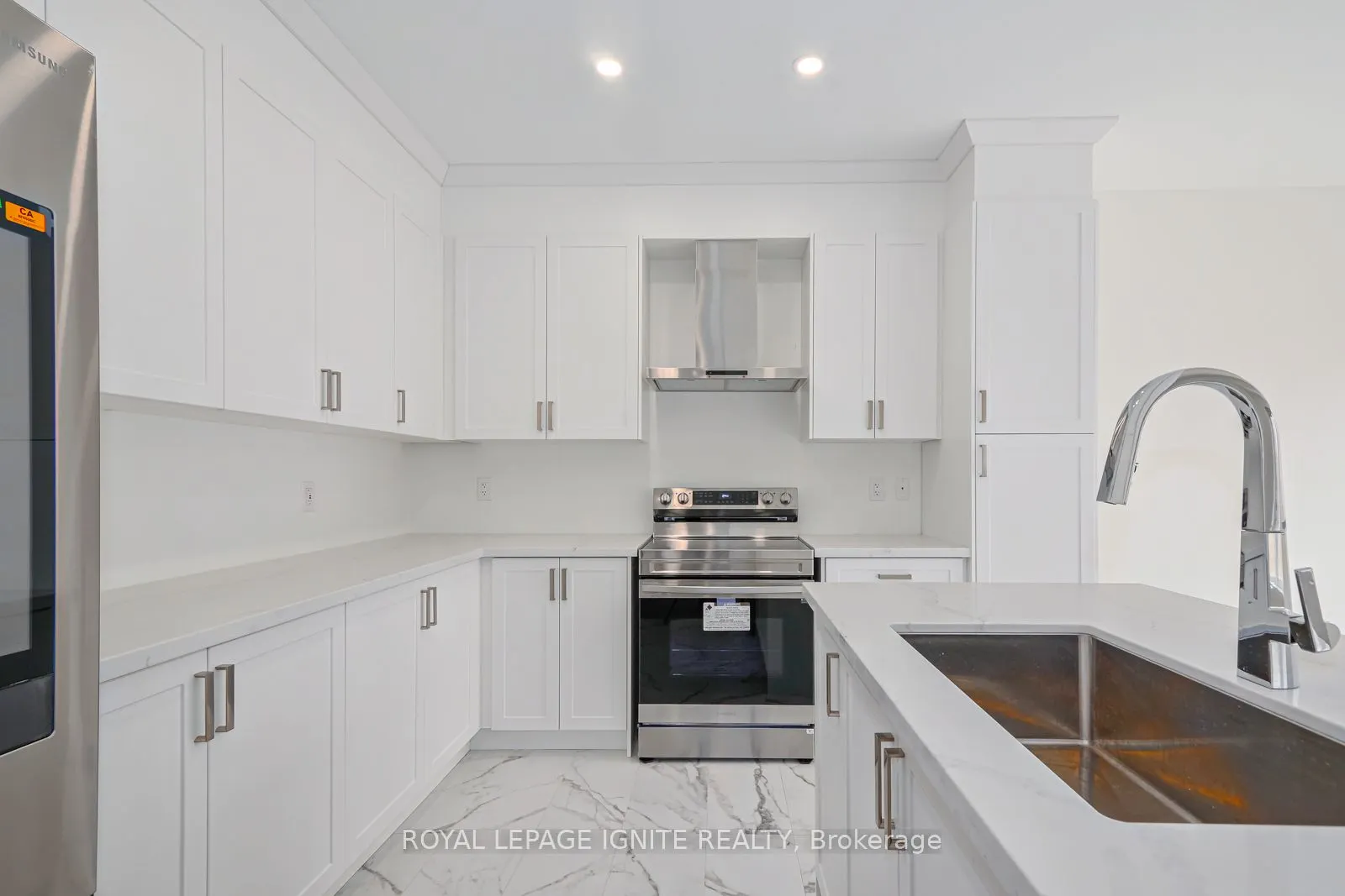 51 Del Ray Crescent
