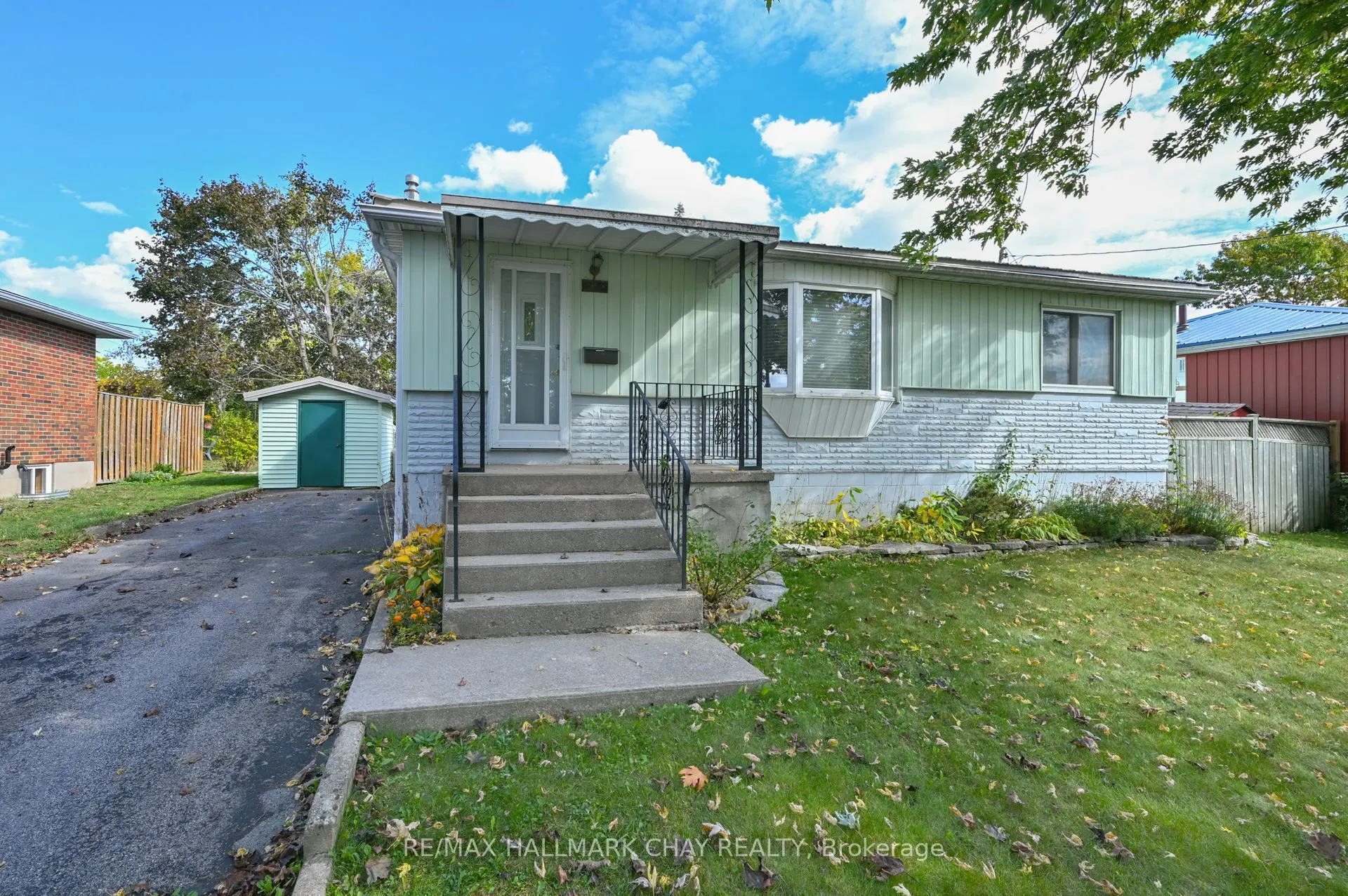 20 Leach Street
