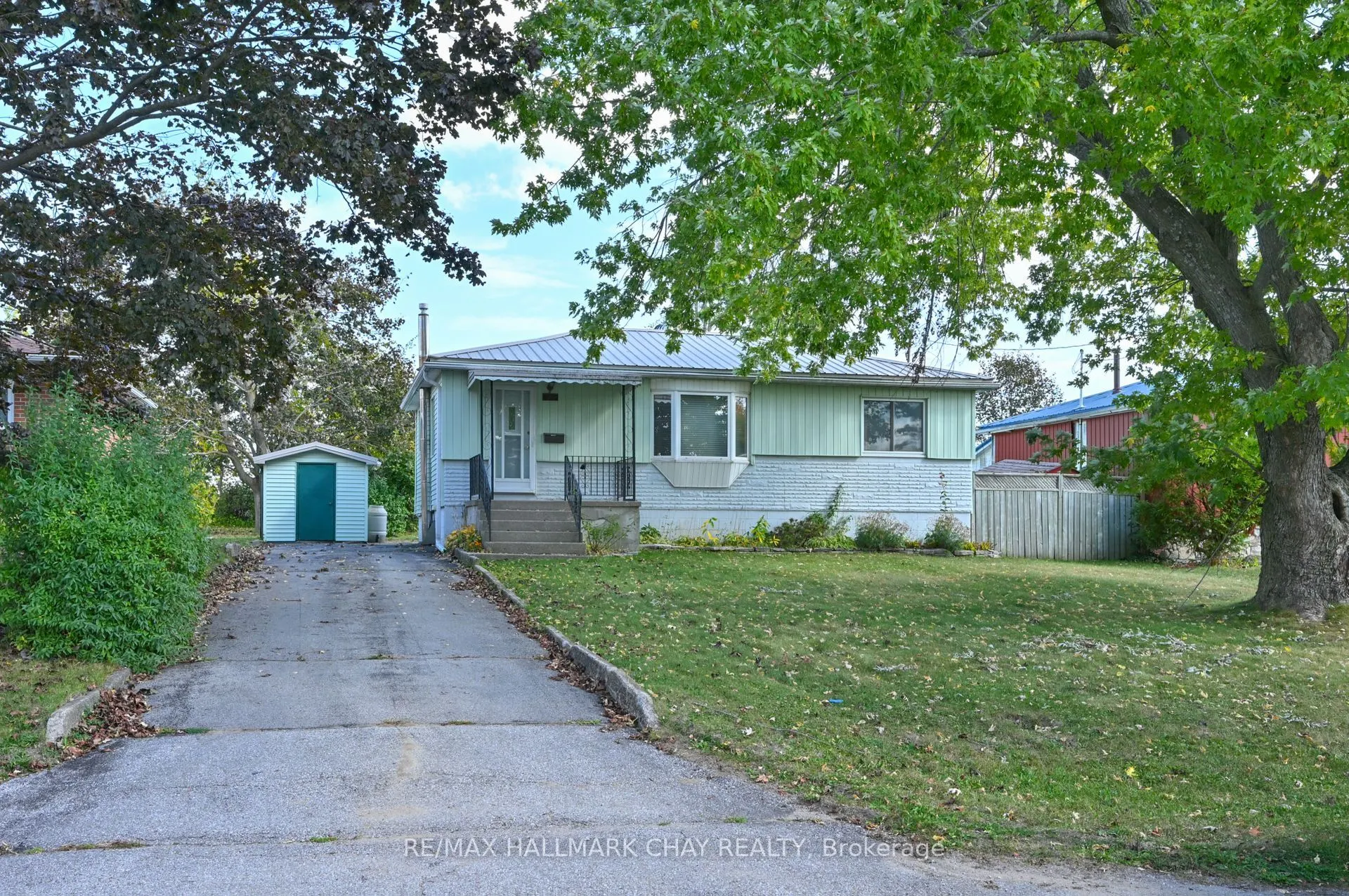 20 Leach Street