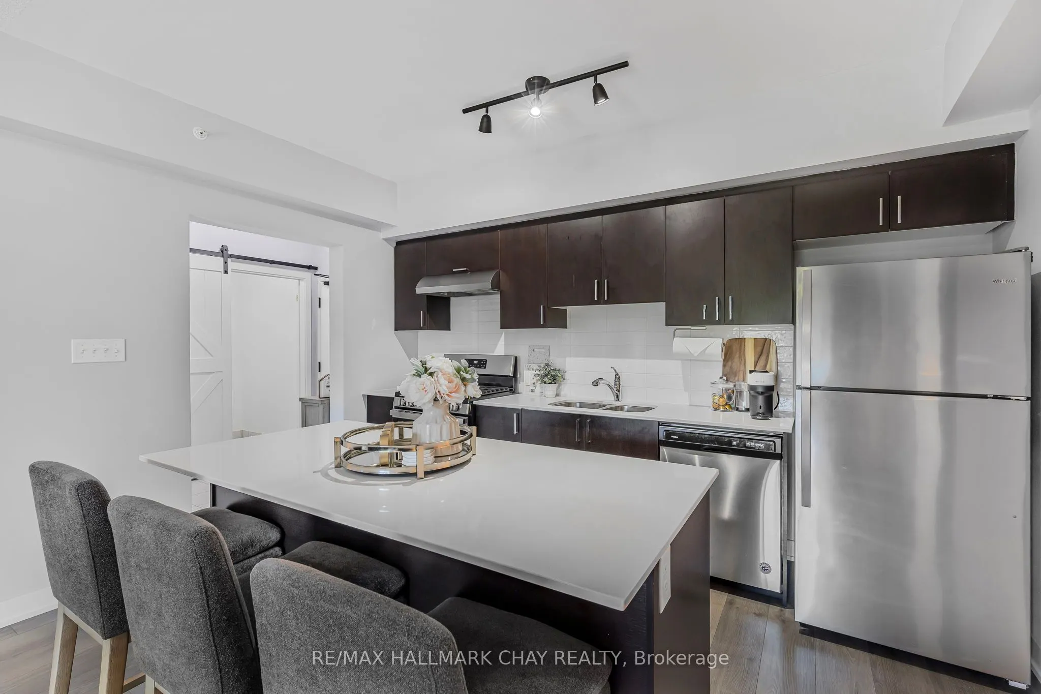 5 Chef Lane, #208