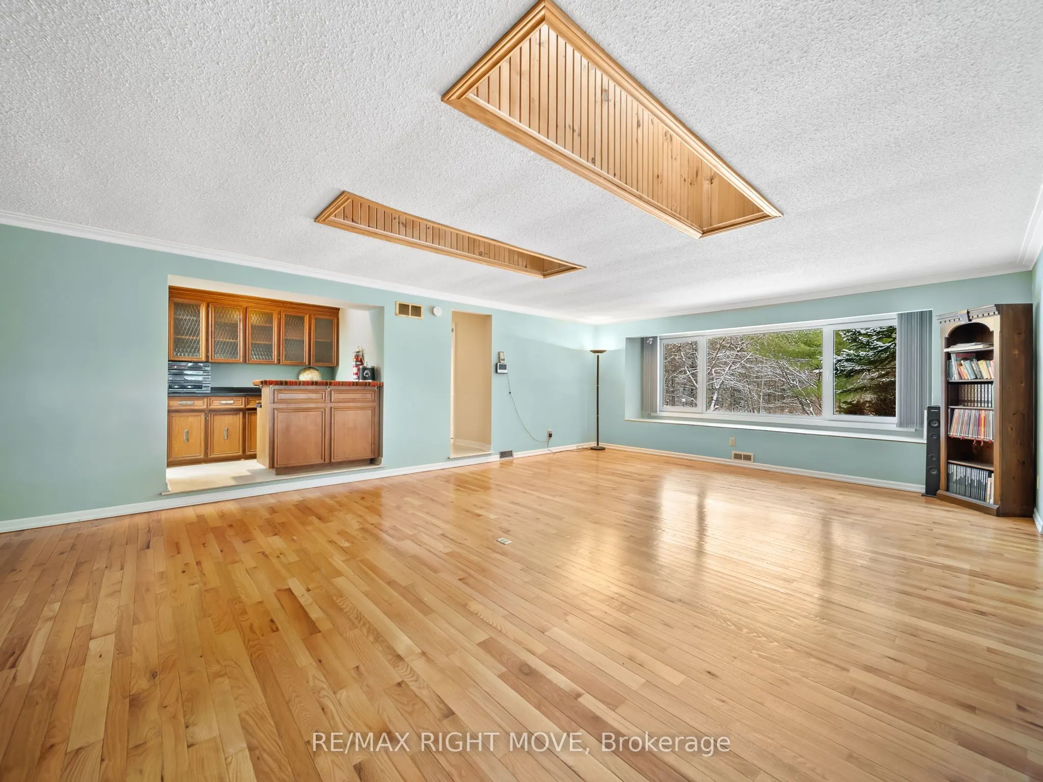 3146 WASDELL FALLS Road