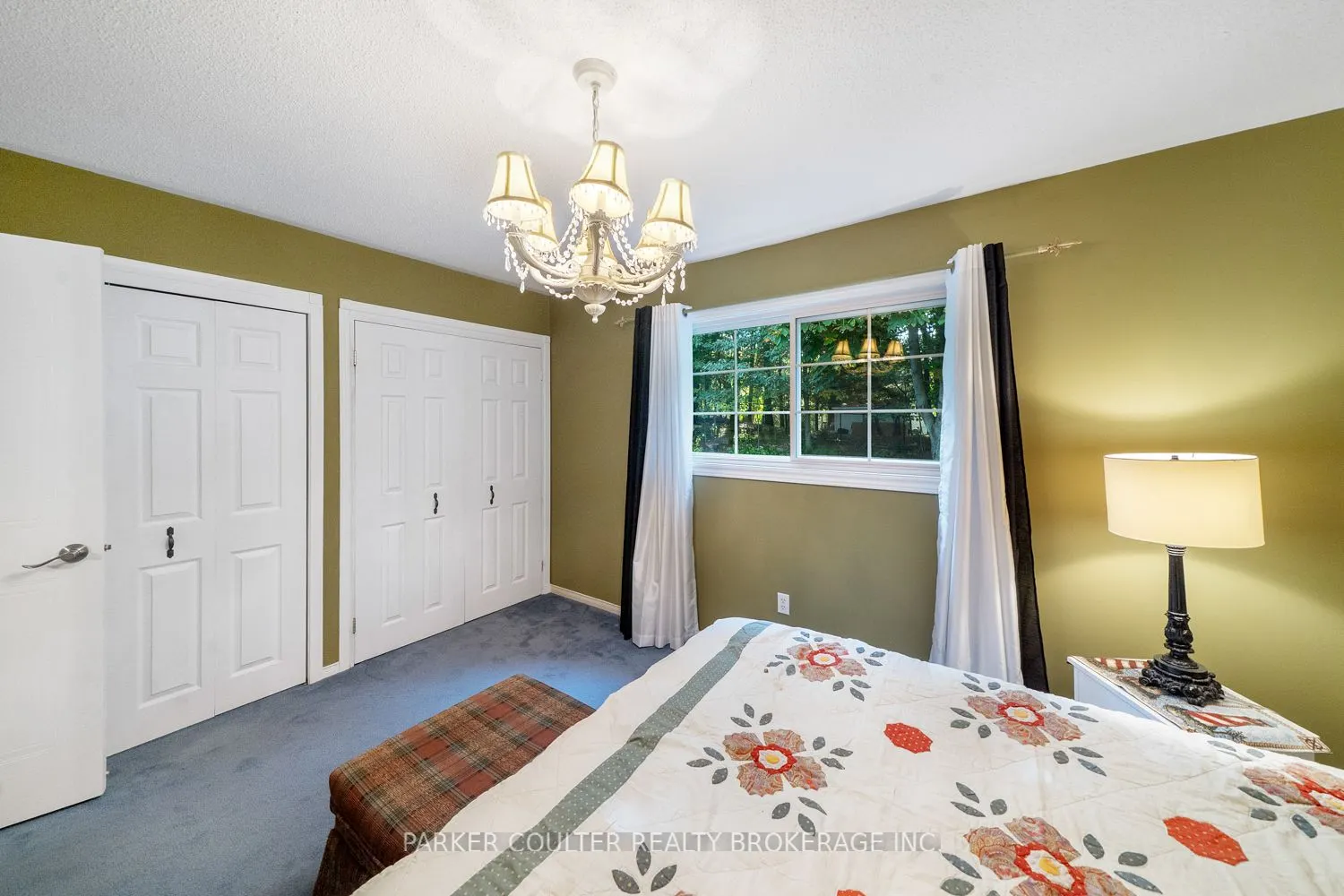 73 Timberland Crescent