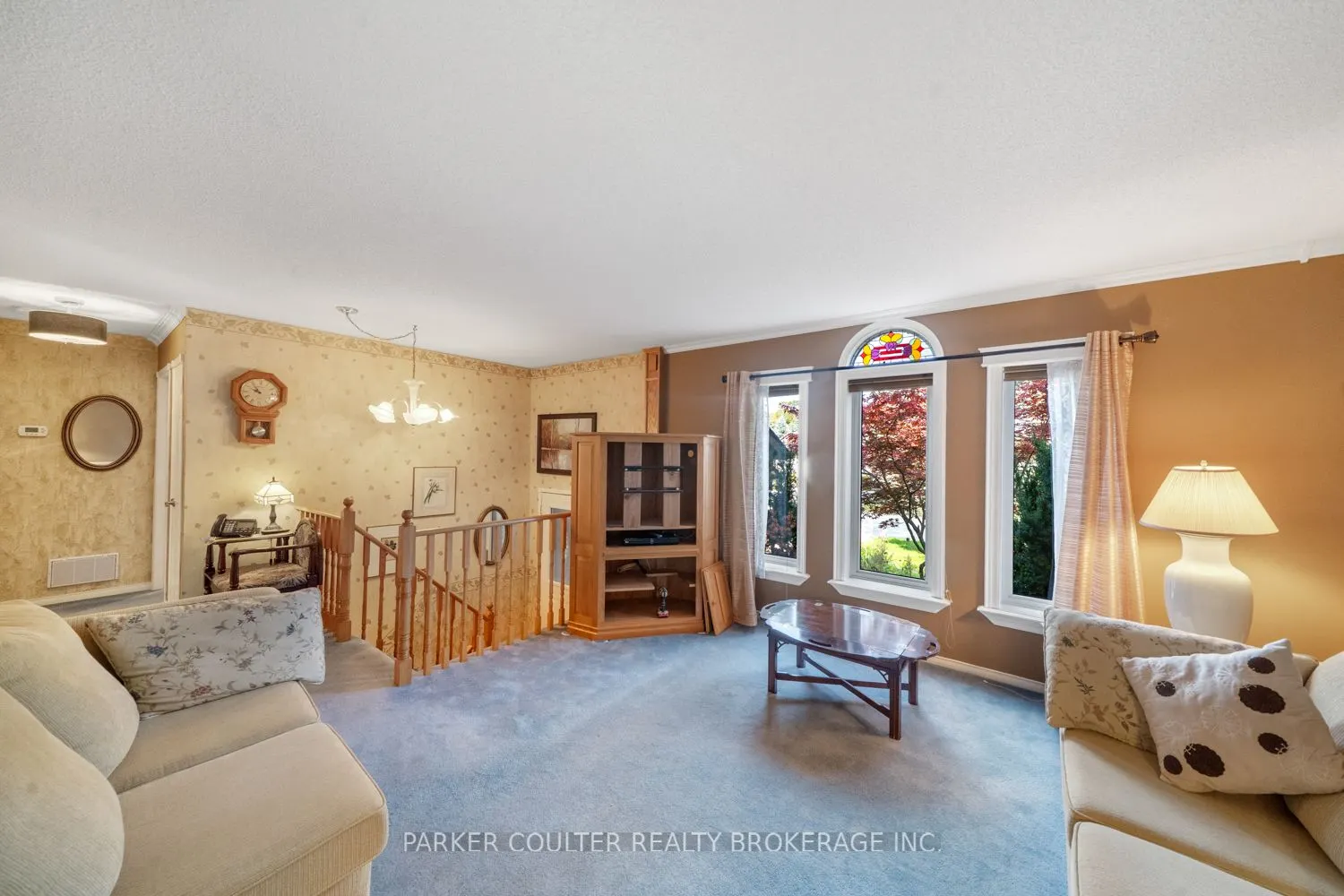 73 Timberland Crescent