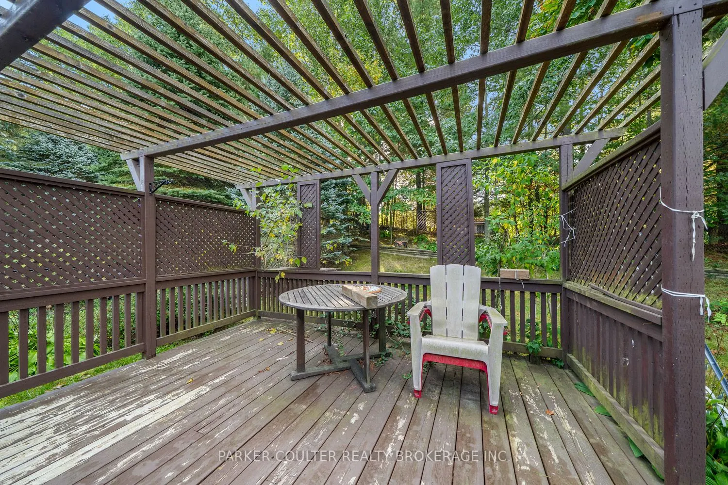 73 Timberland Crescent