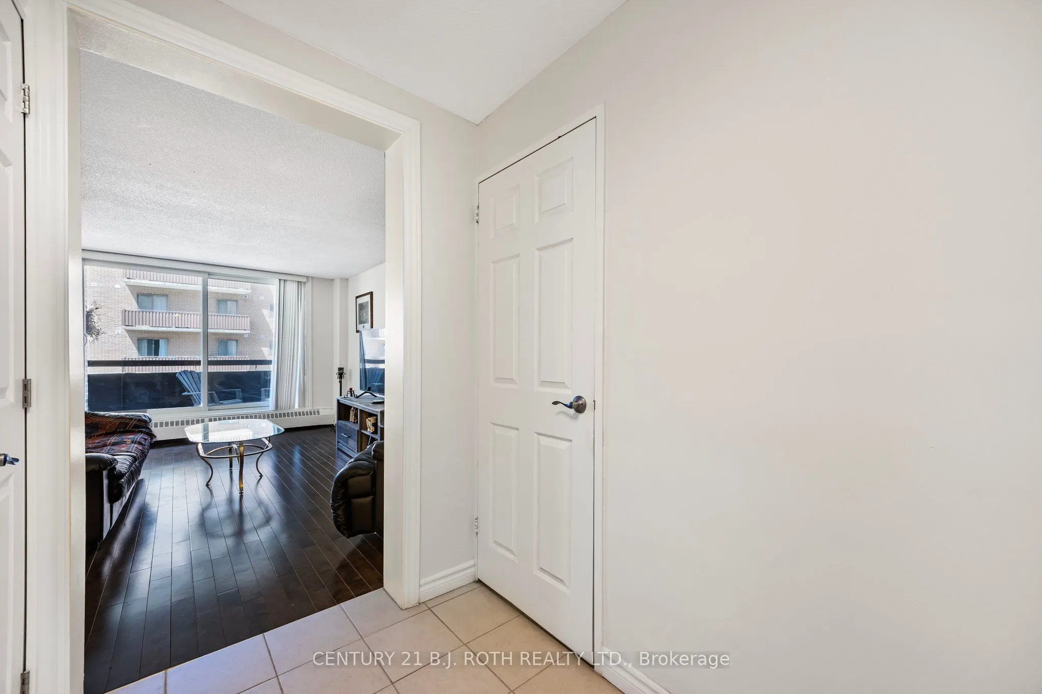 2 Albert Street, #32