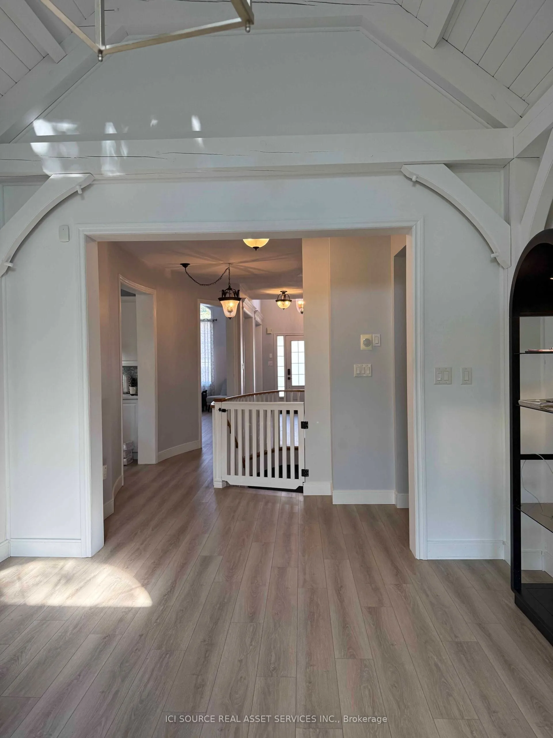 18 Oakmont Avenue