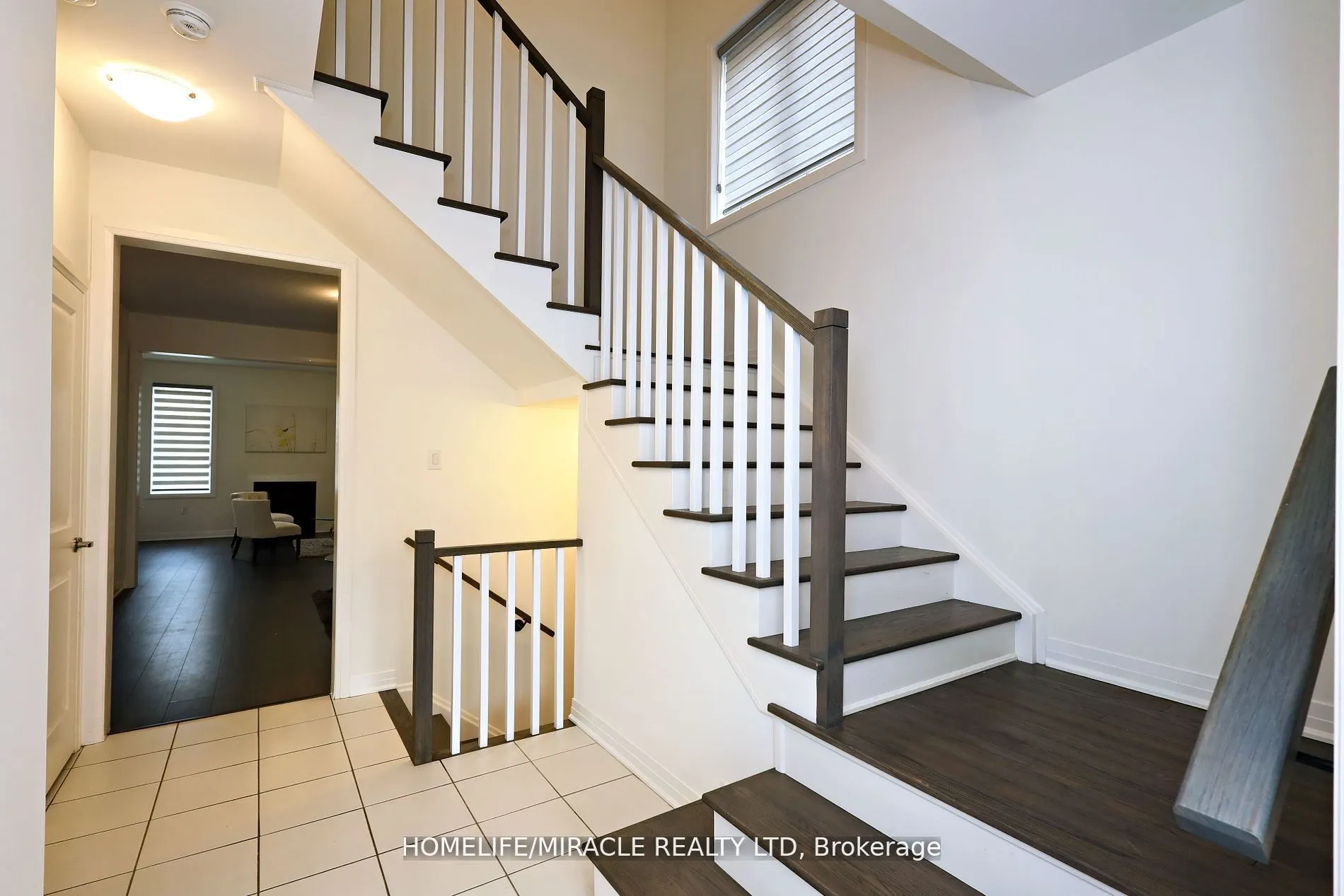8 Copperhill Heights