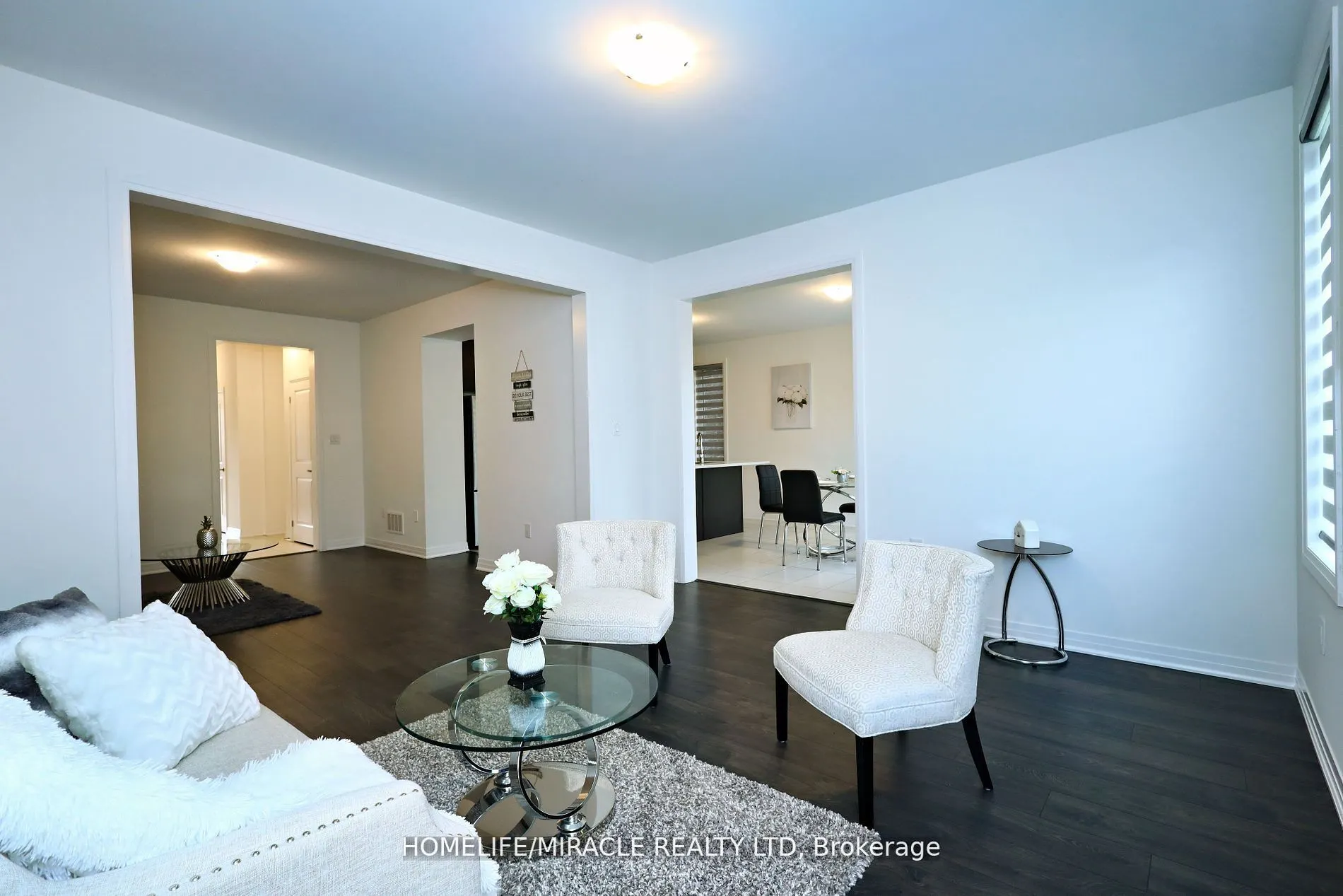 8 Copperhill Heights