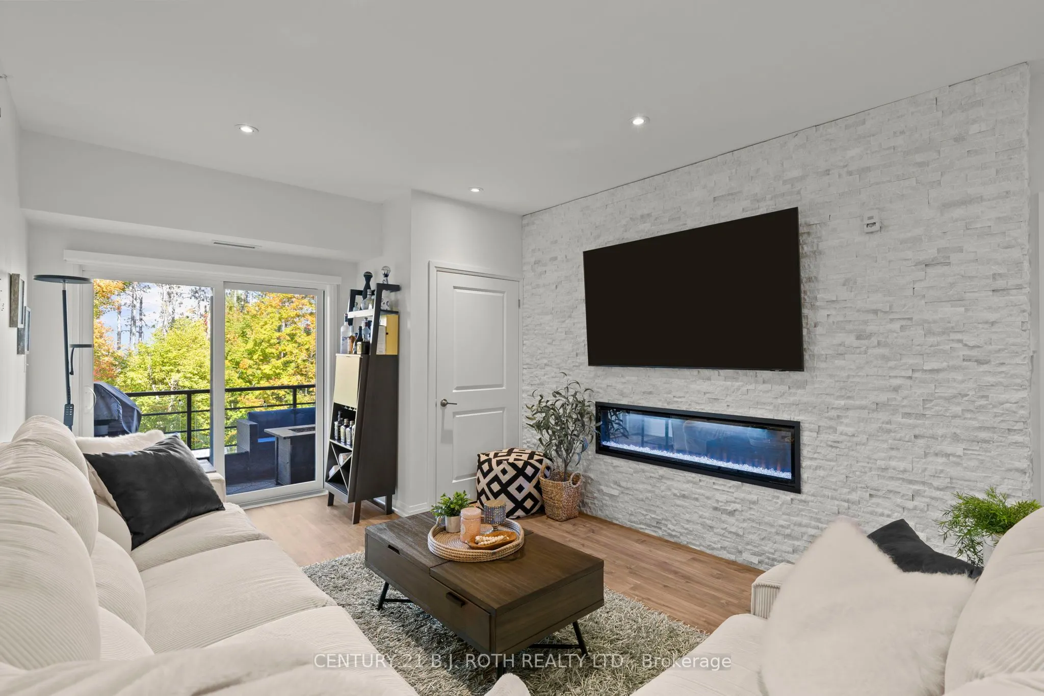 300 ESSA Road, #204