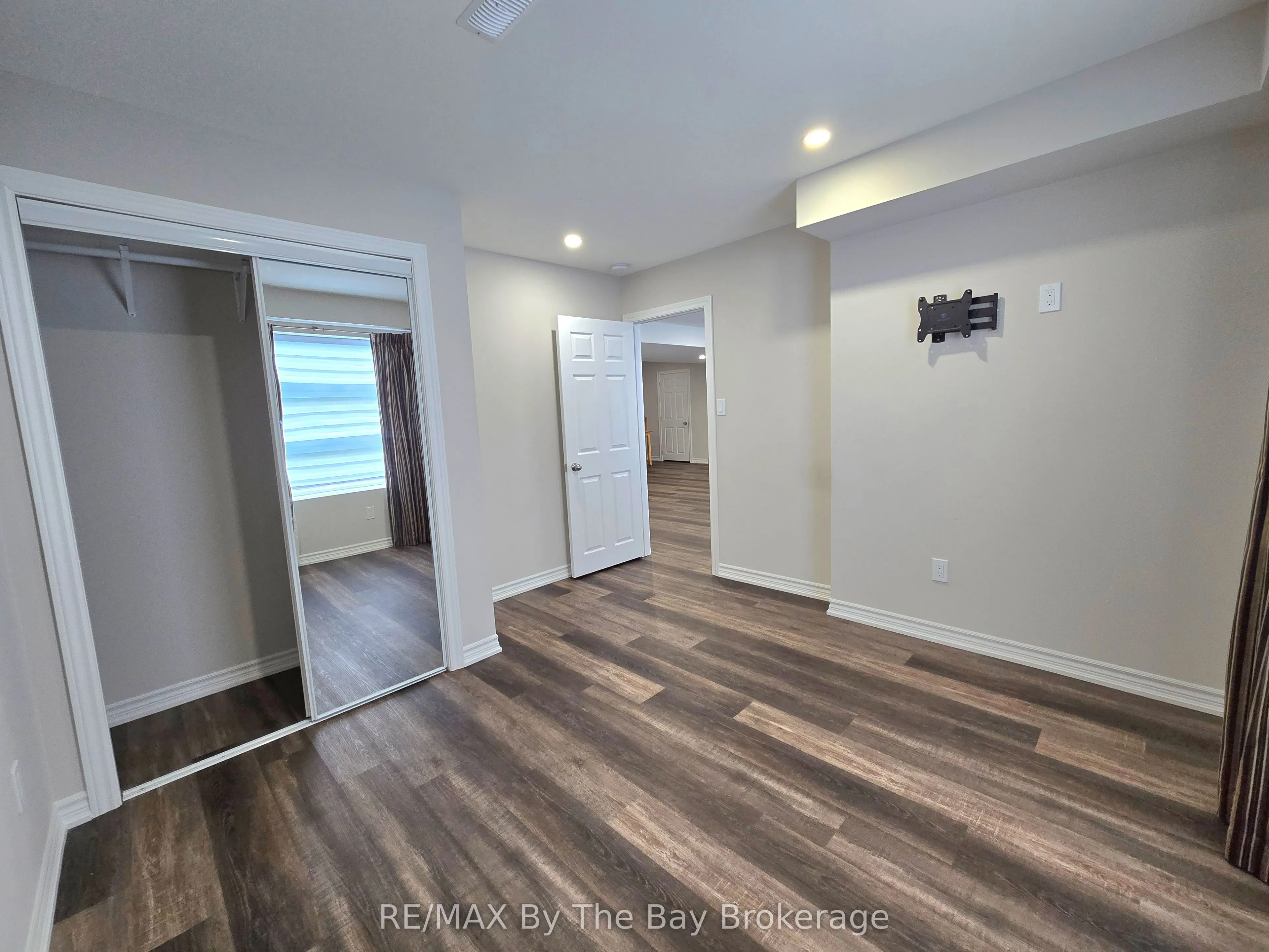 92 BERKELY Street, #LOWER