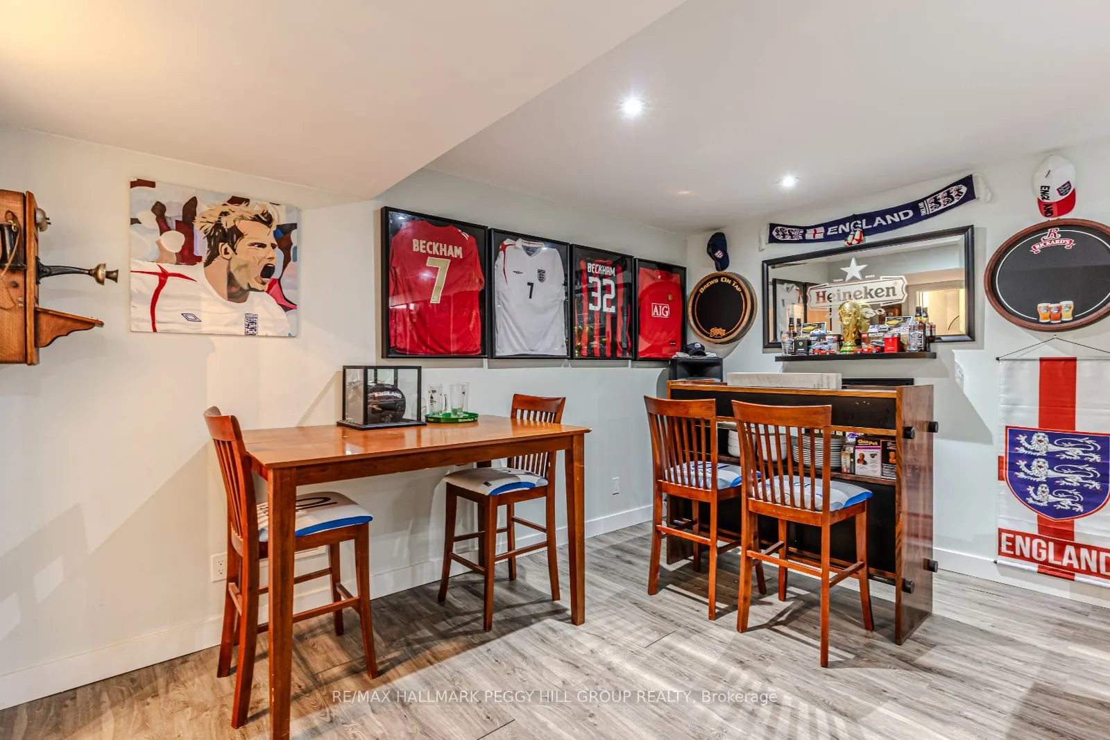 20 Pae Drive