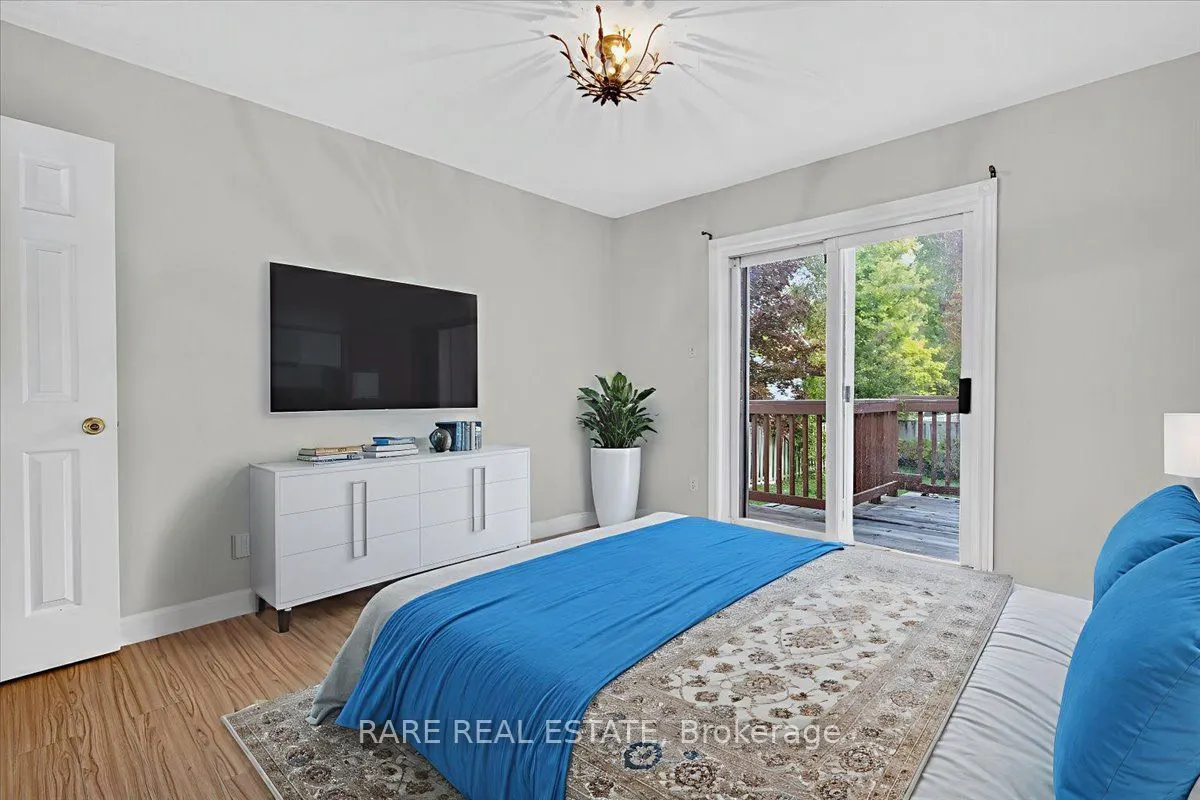51 SMALLMAN Drive