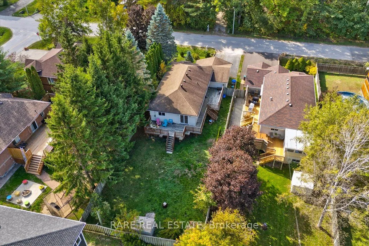51 SMALLMAN Drive