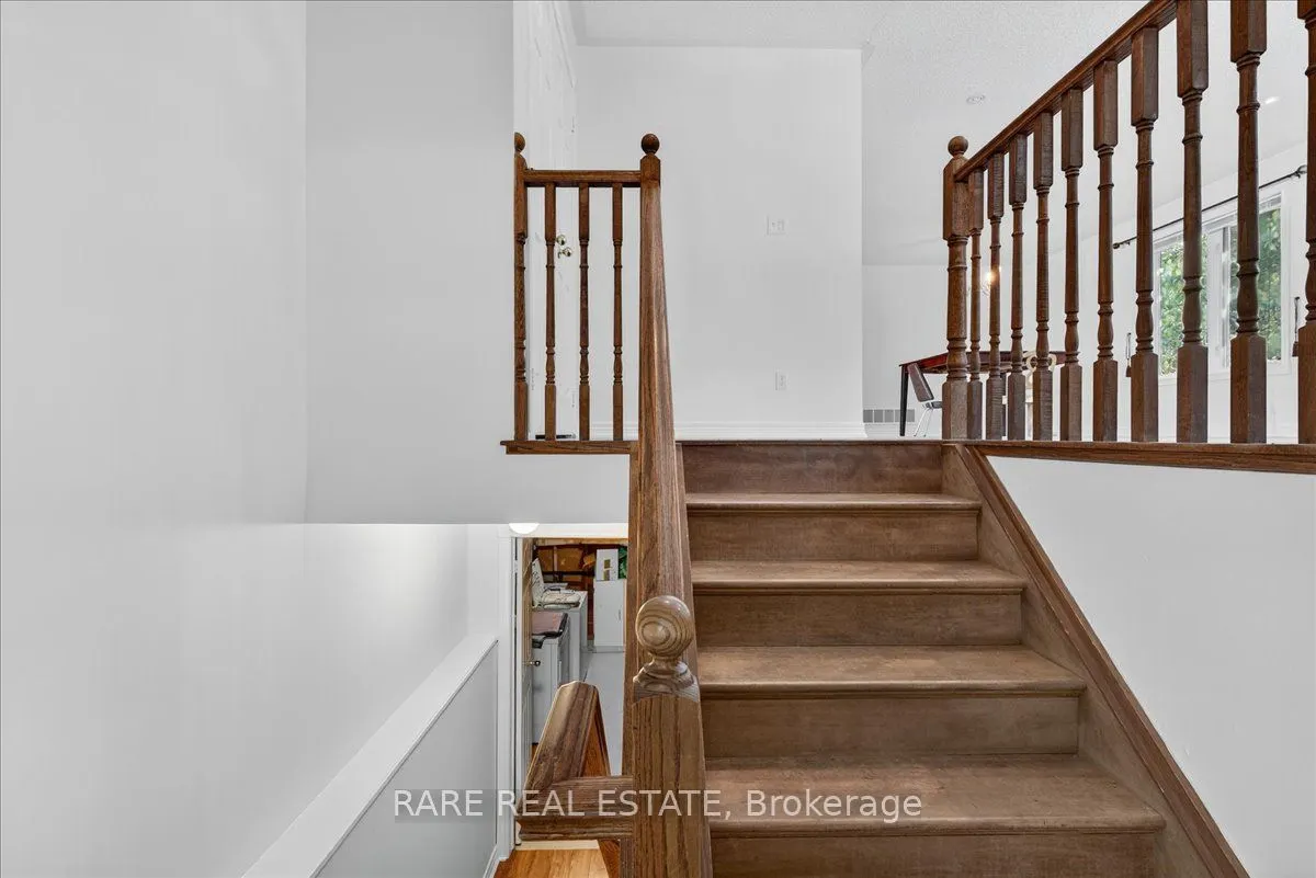 51 SMALLMAN Drive
