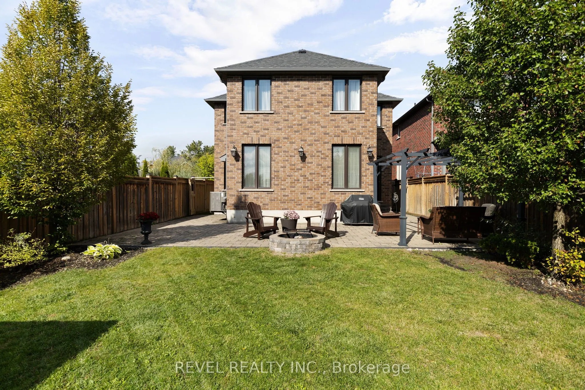 120 Jewel House Lane