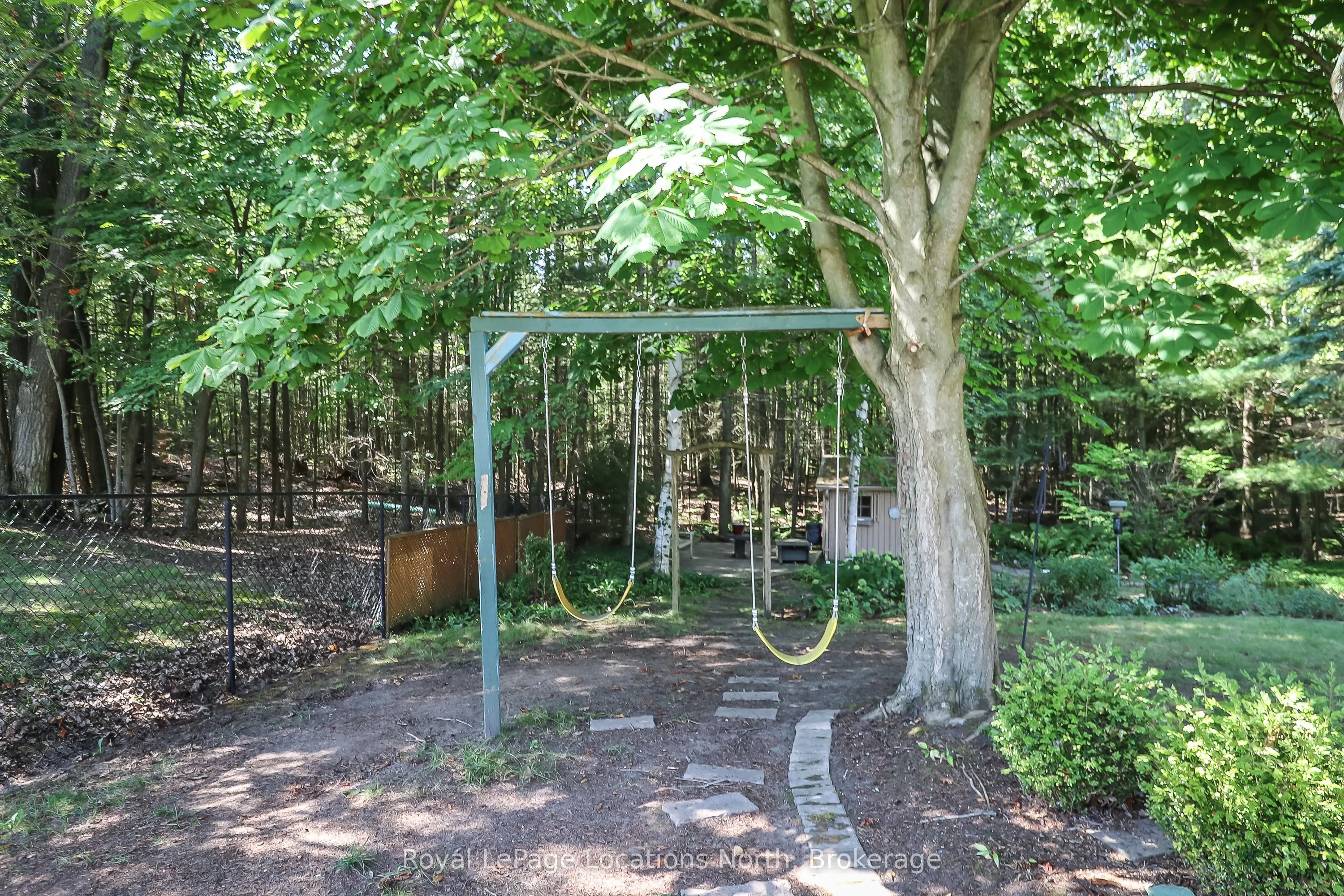 160 Fernbrook Drive