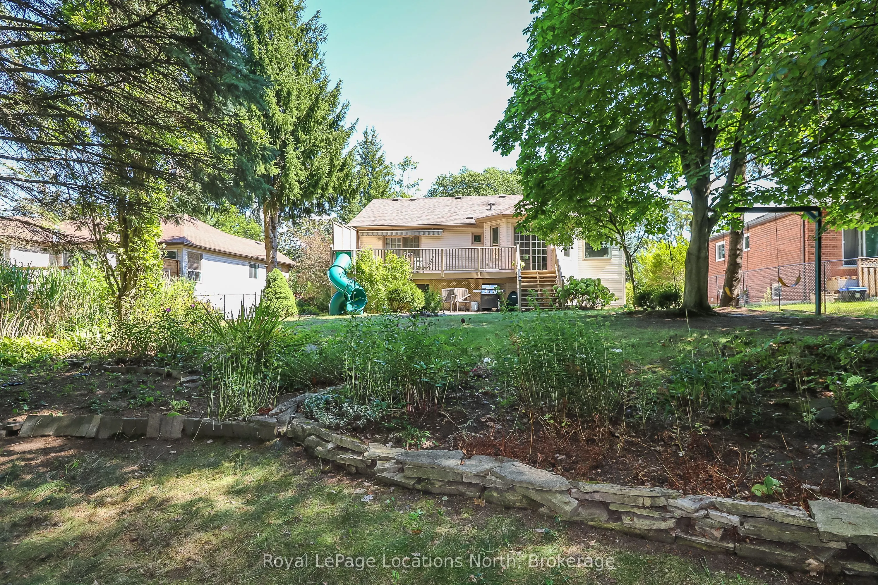 160 Fernbrook Drive