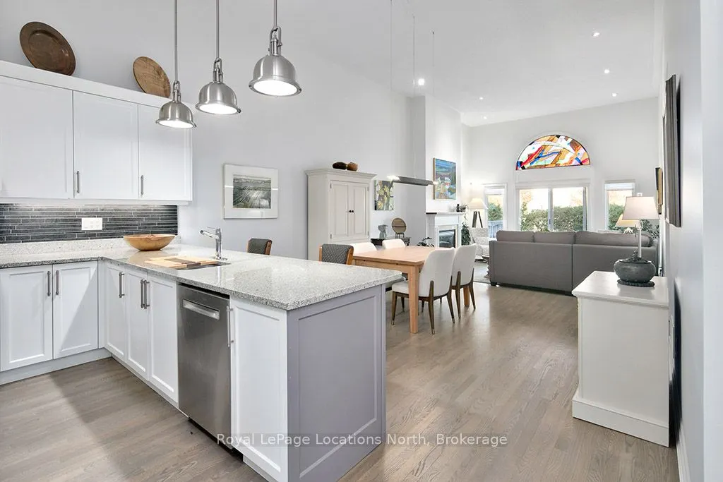 21 Waterside Lane, #21