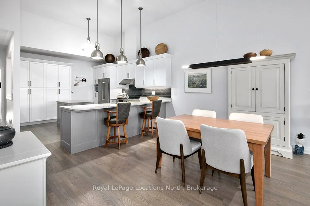 21 Waterside Lane, #21