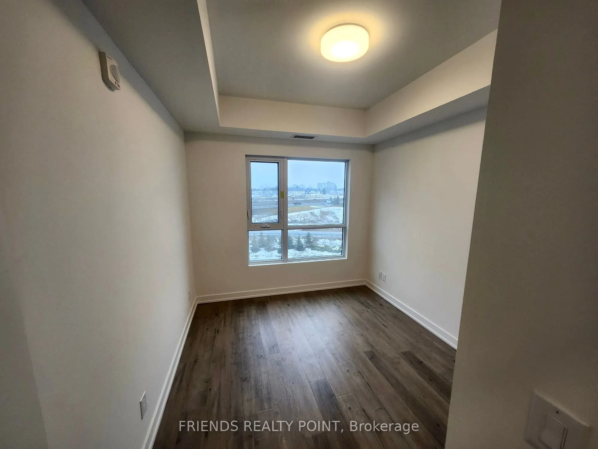 56 Lakeside Terrace, #712