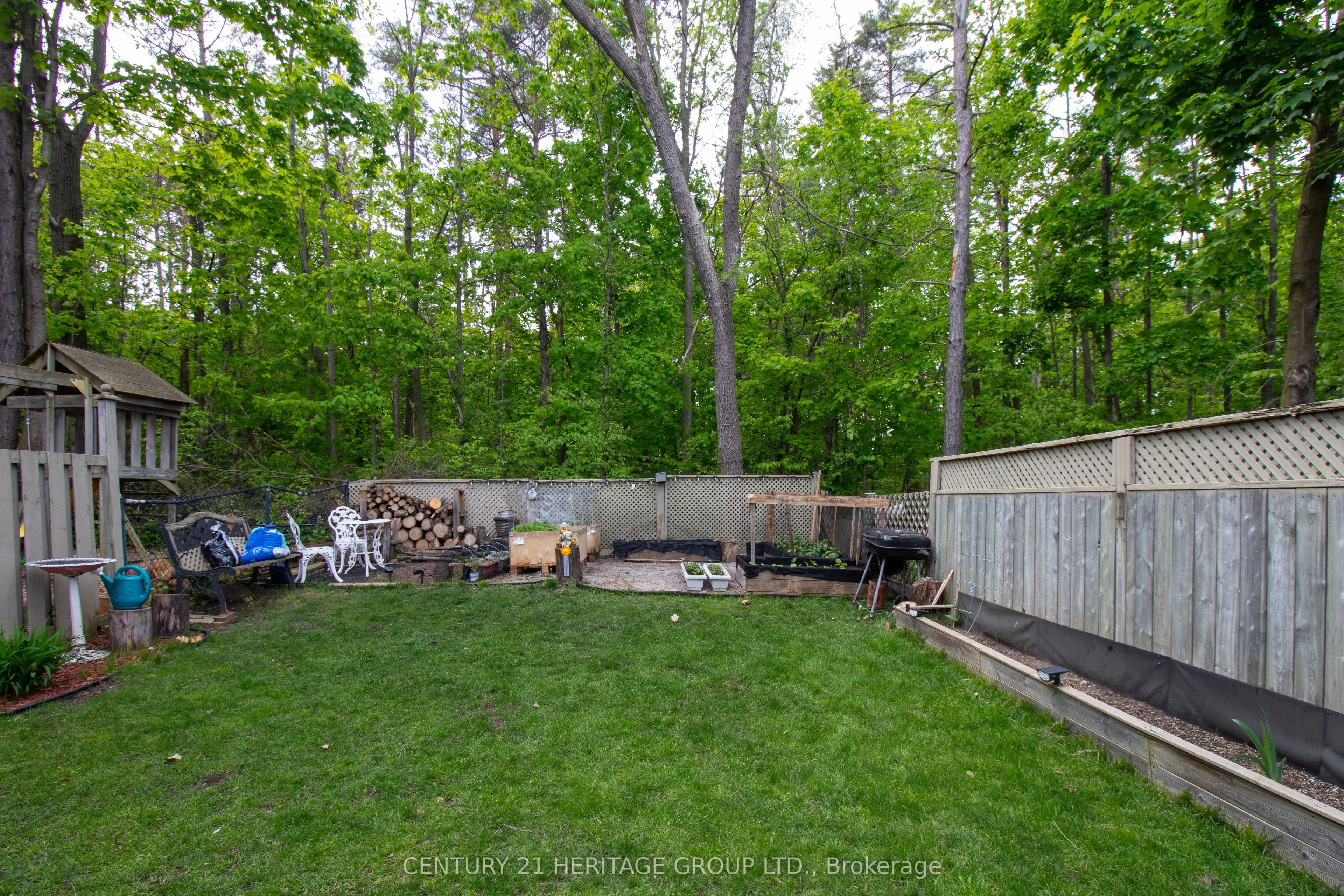 250 Ferndale Drive S