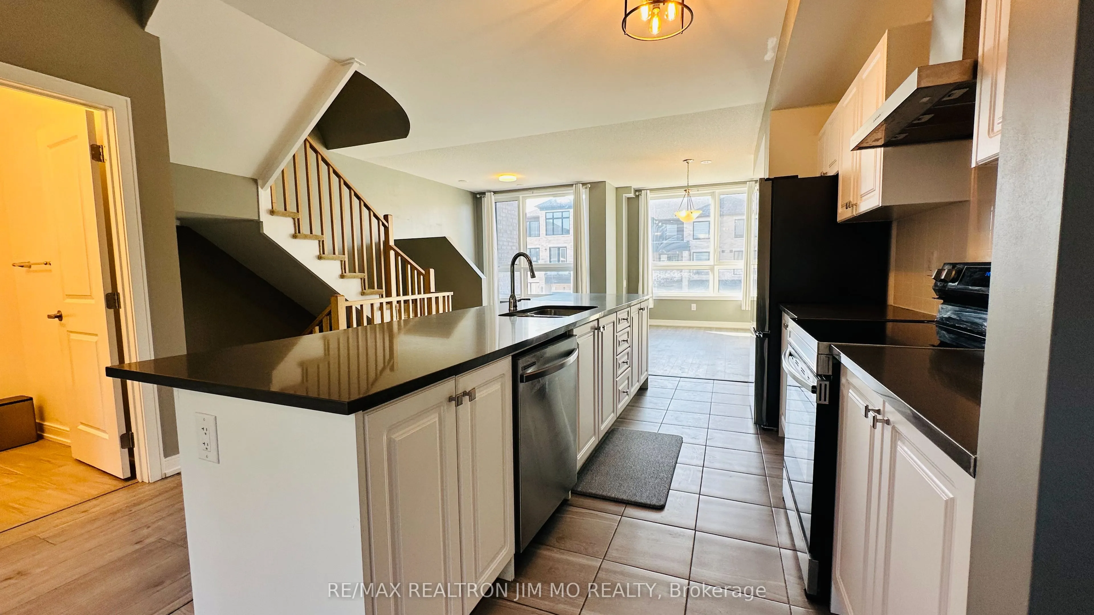 114 Blue Forest Crescent