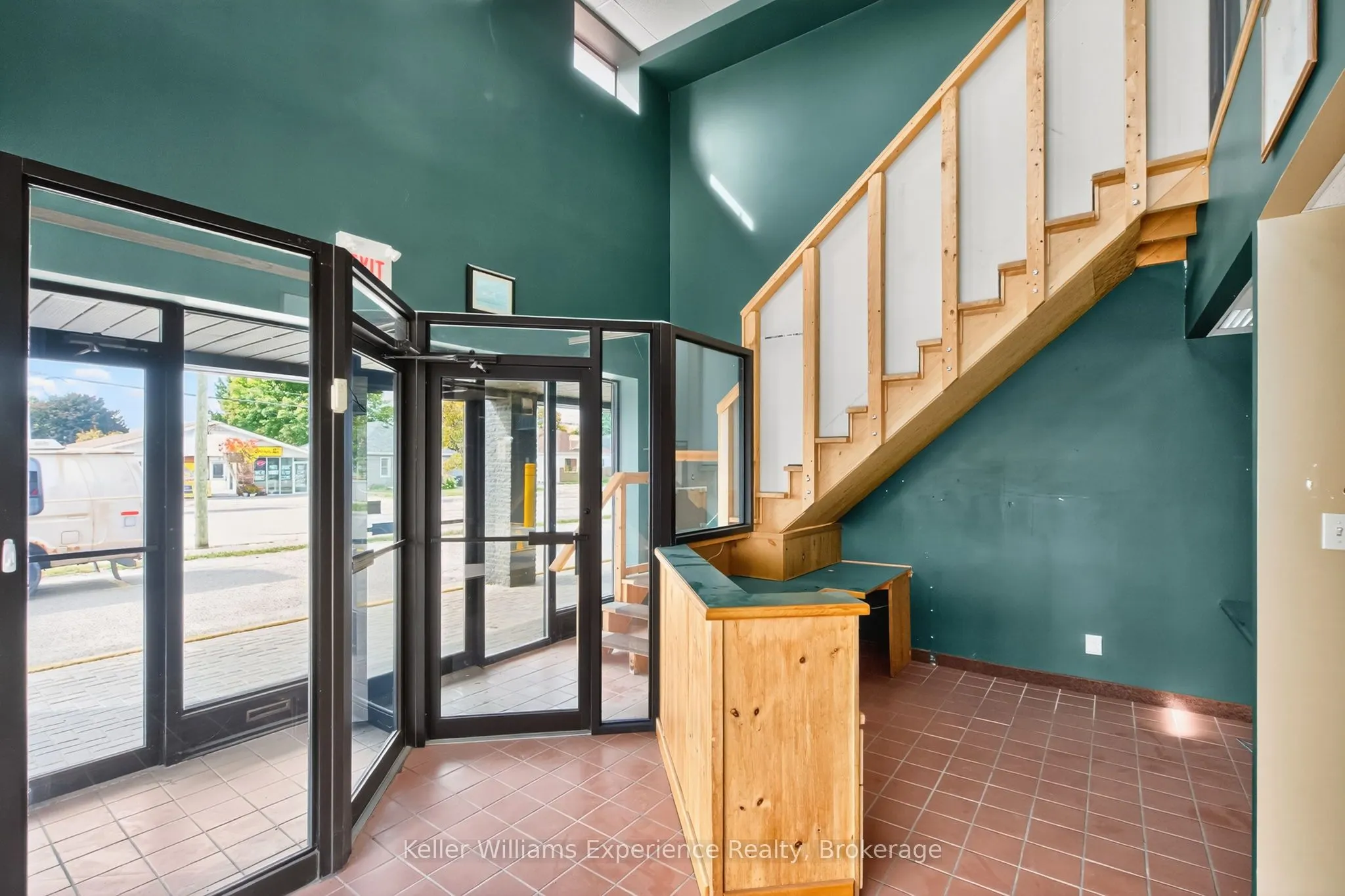 175 Main Street, #8