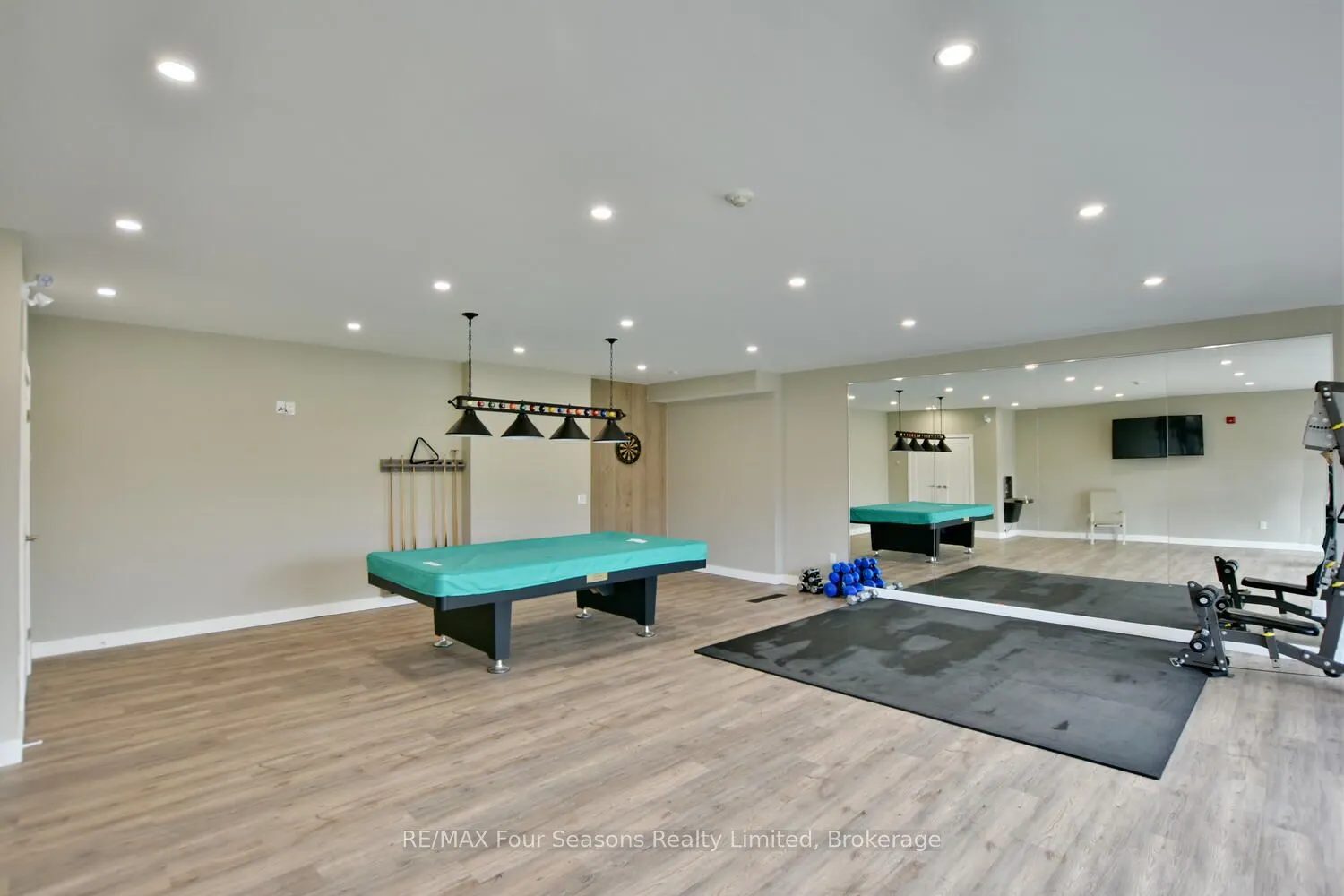 172 Eighth Street, #505