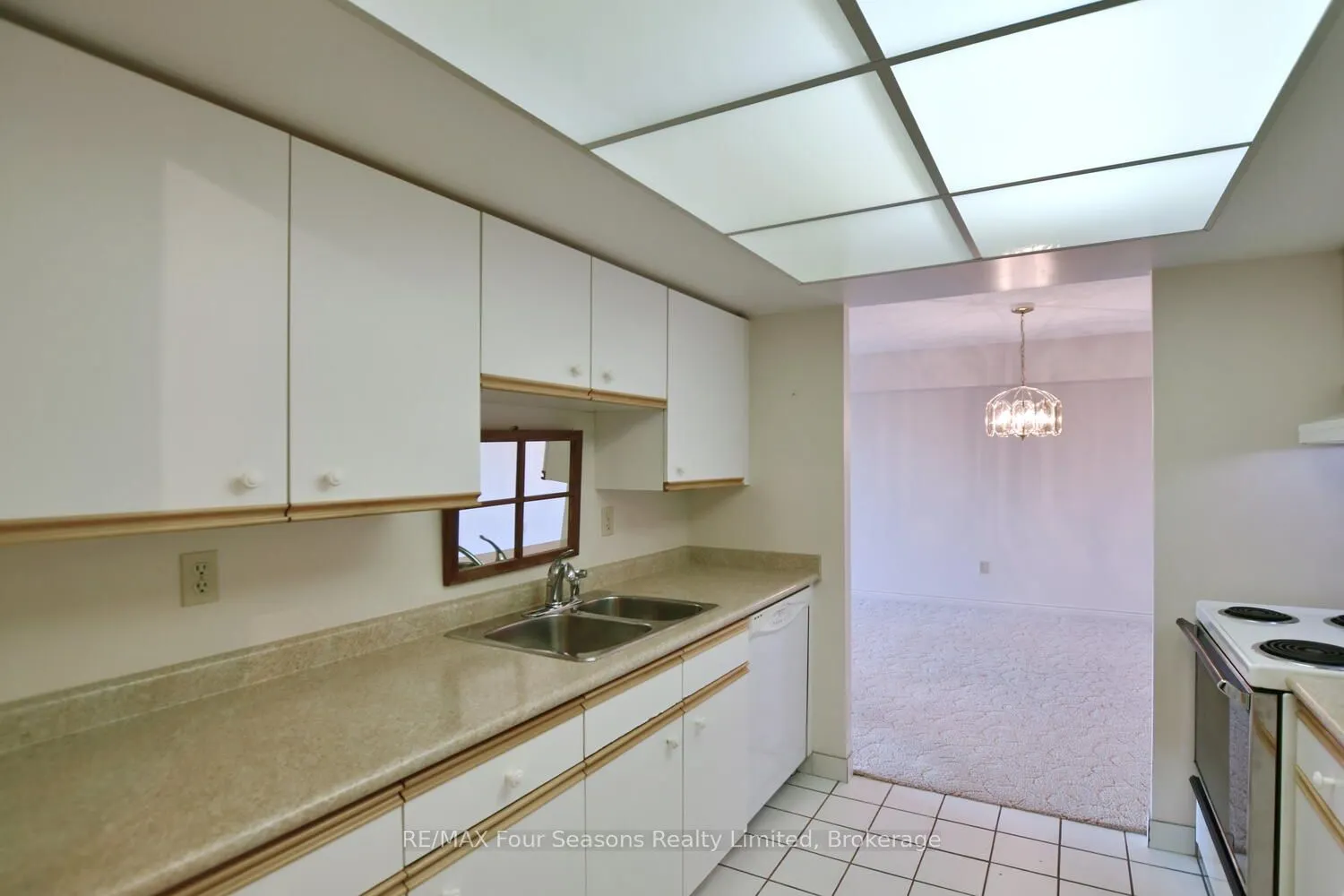172 Eighth Street, #505