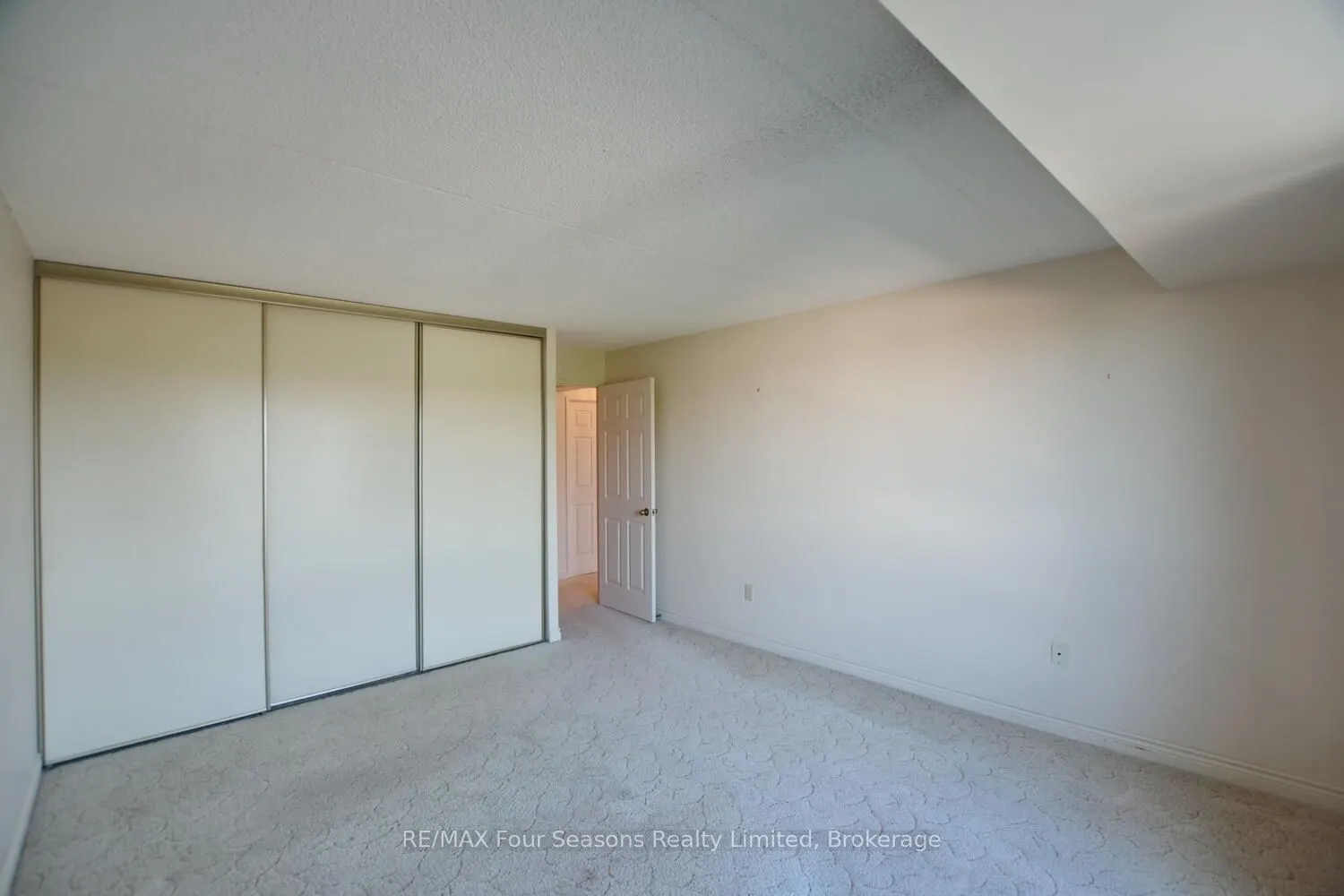 172 Eighth Street, #505