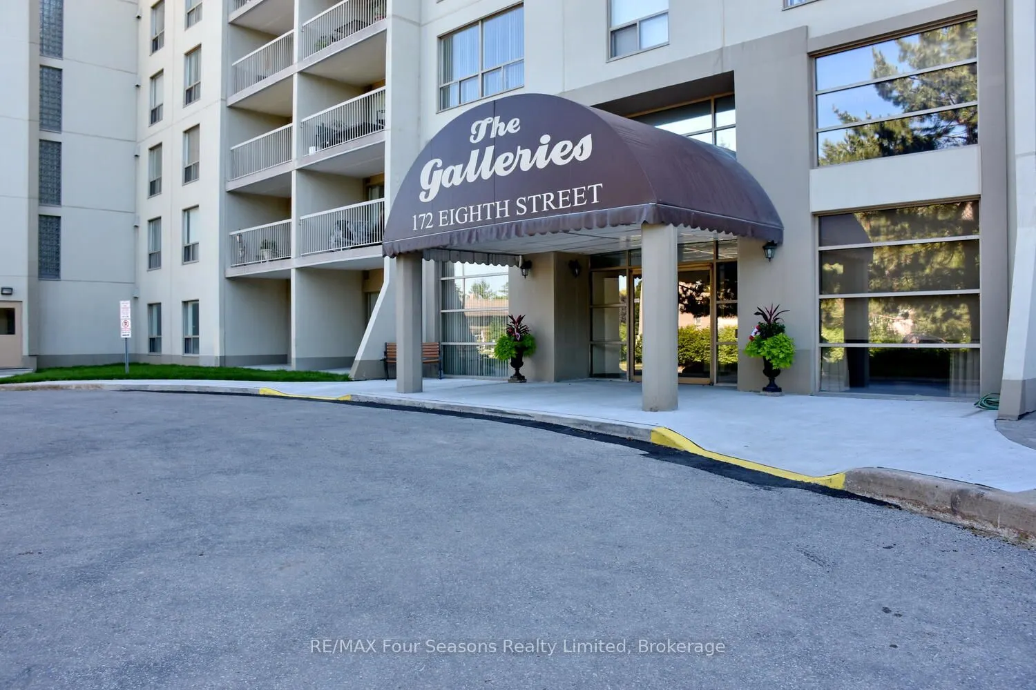 172 Eighth Street, #505