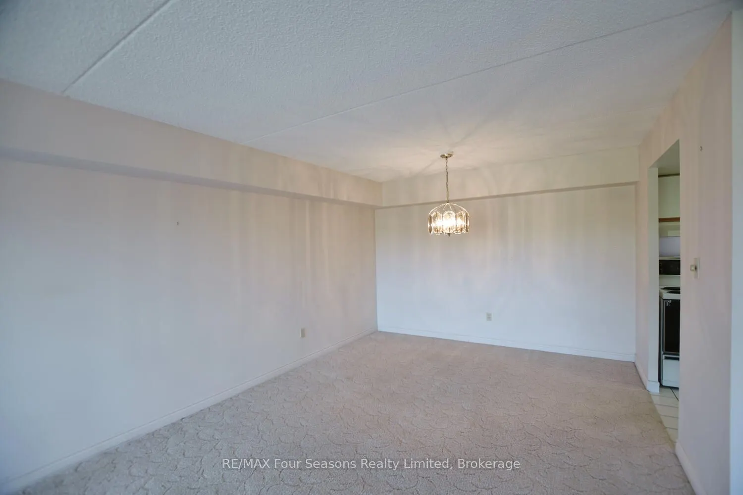 172 Eighth Street, #505
