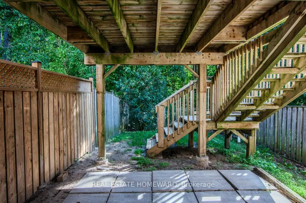 108 Hawthorne Crescent