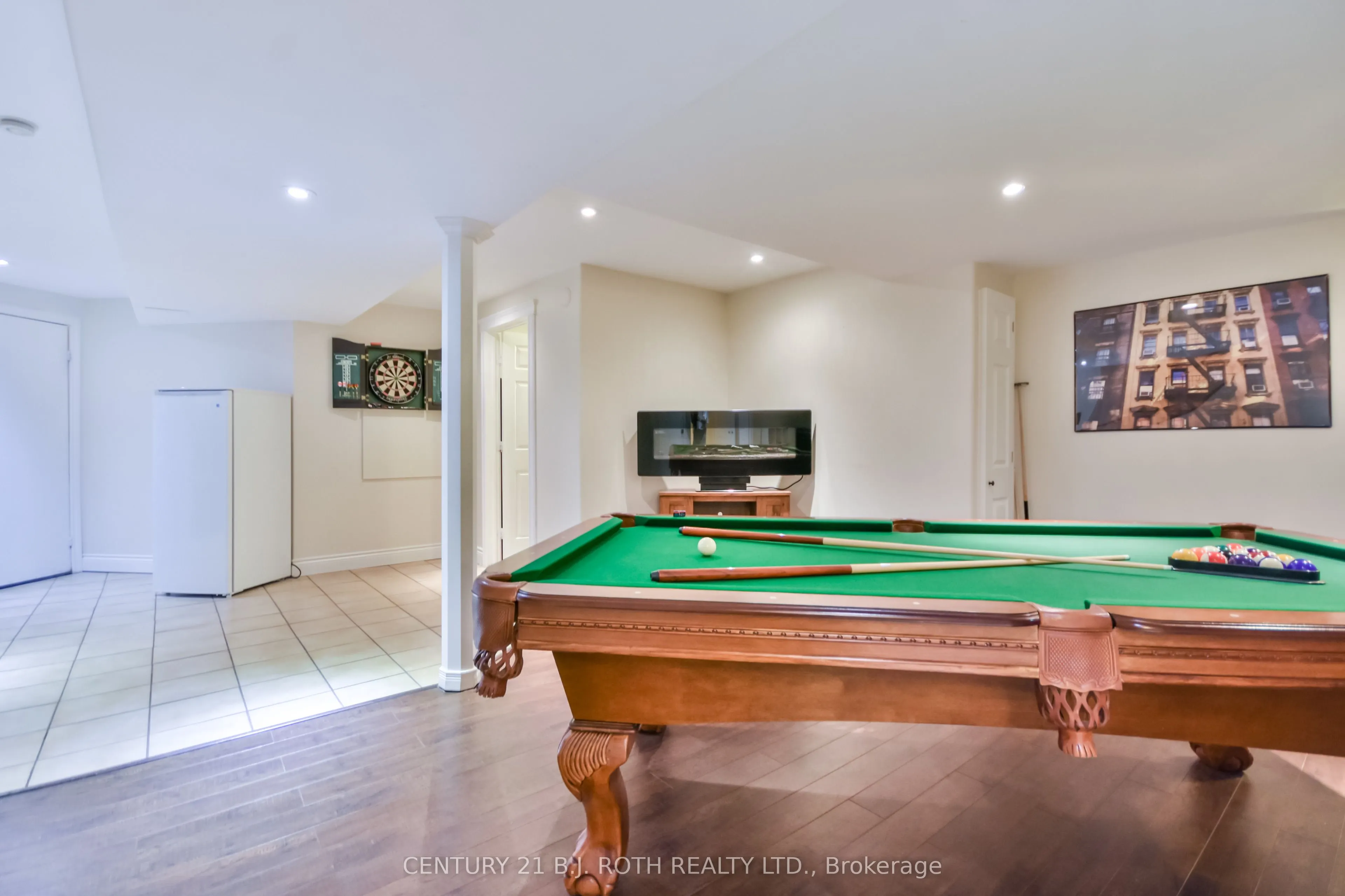28 Shaina Court