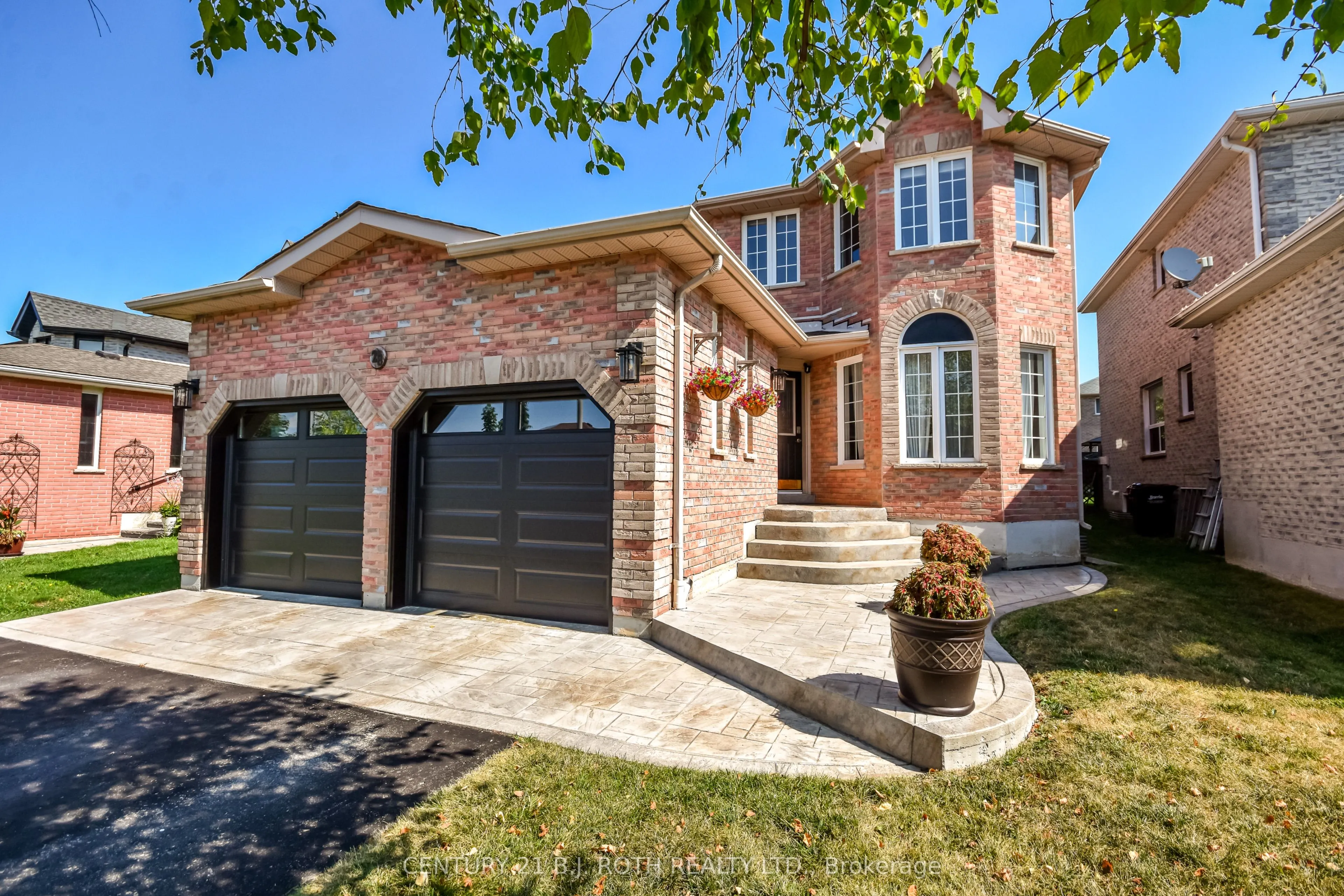 28 Shaina Court