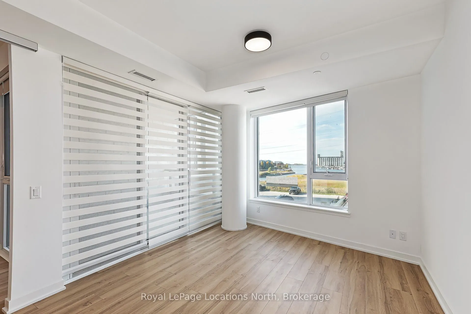 31 HURON Street, #203