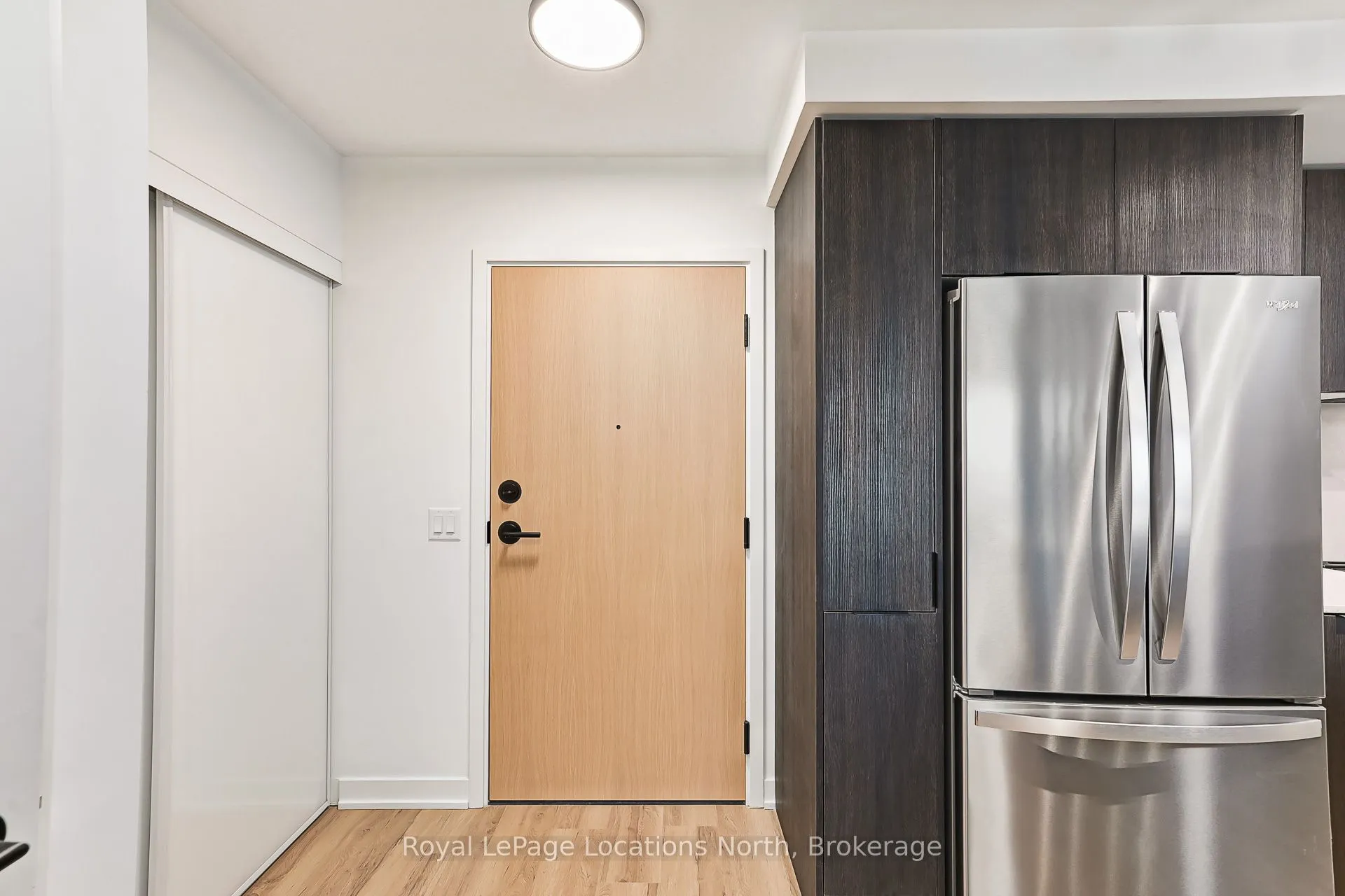 31 HURON Street, #203