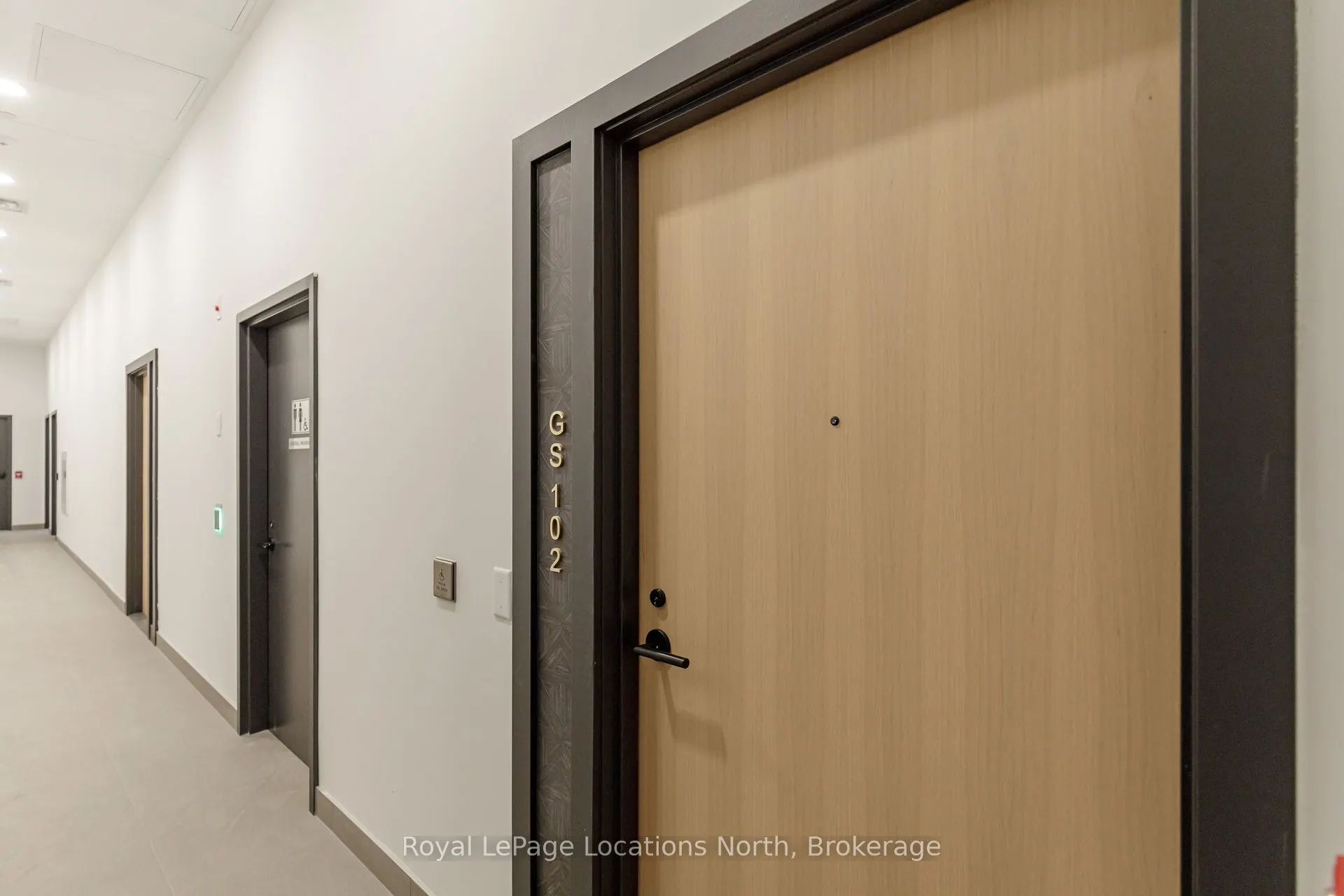 31 HURON Street, #203